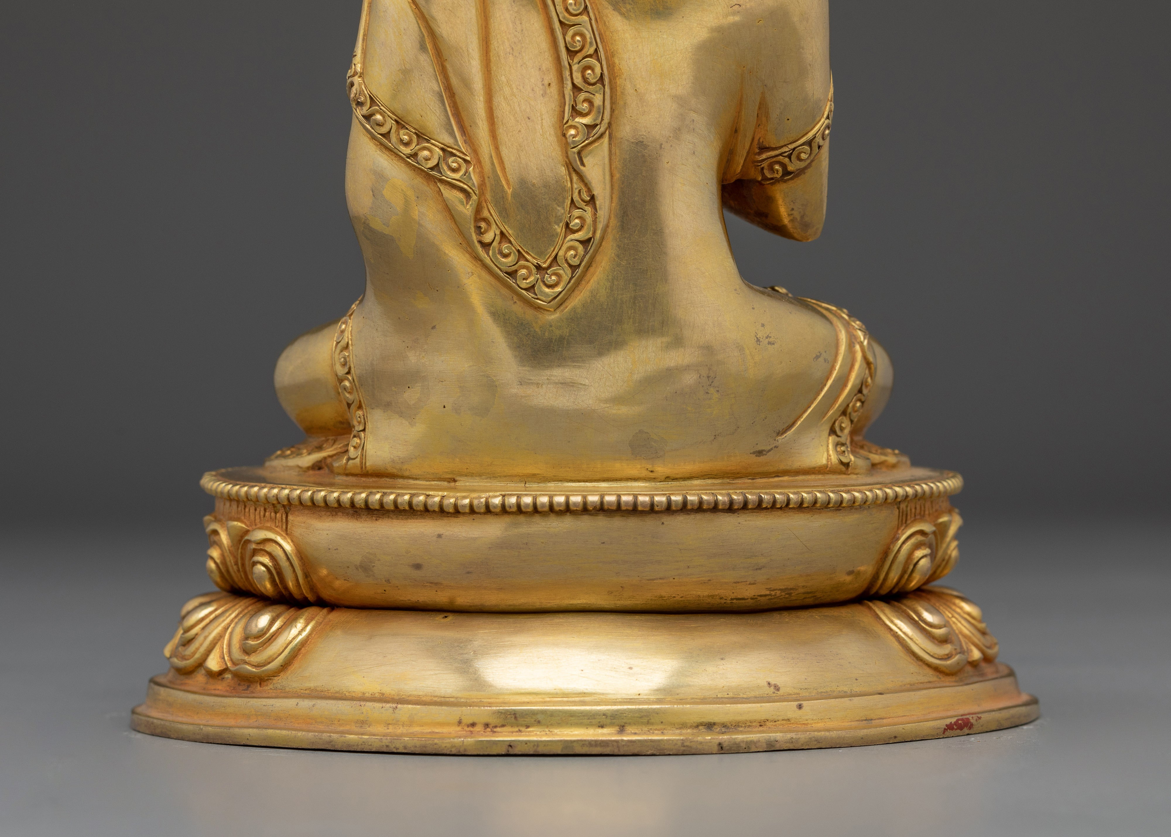 Handcrafted Gold Vairocana Buddha Statue | Sculpture of Wisdom and Enlightenment