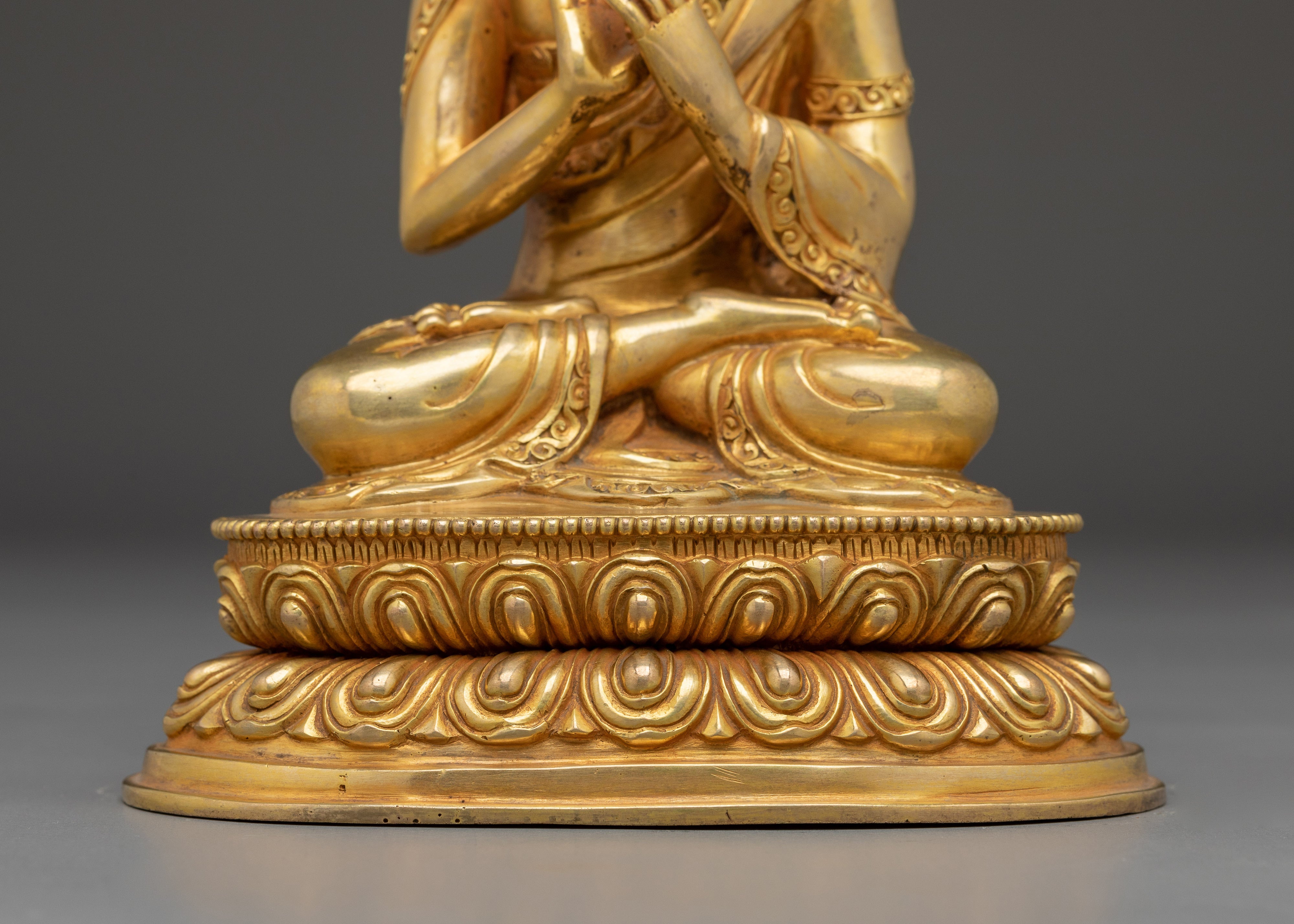 Handcrafted Gold Vairocana Buddha Statue | Sculpture of Wisdom and Enlightenment