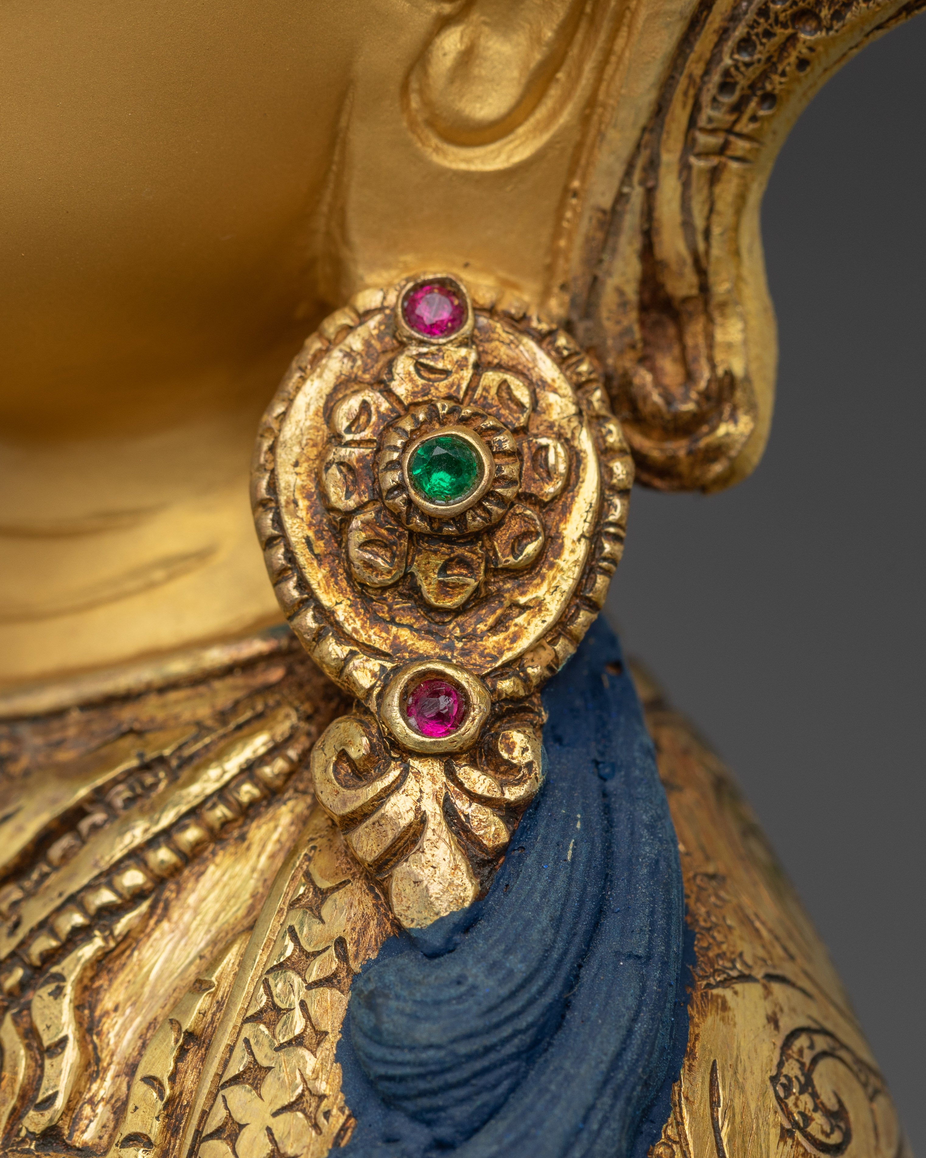 Spiritual Avalokiteshvara Statue | Compassion Bodhisattva