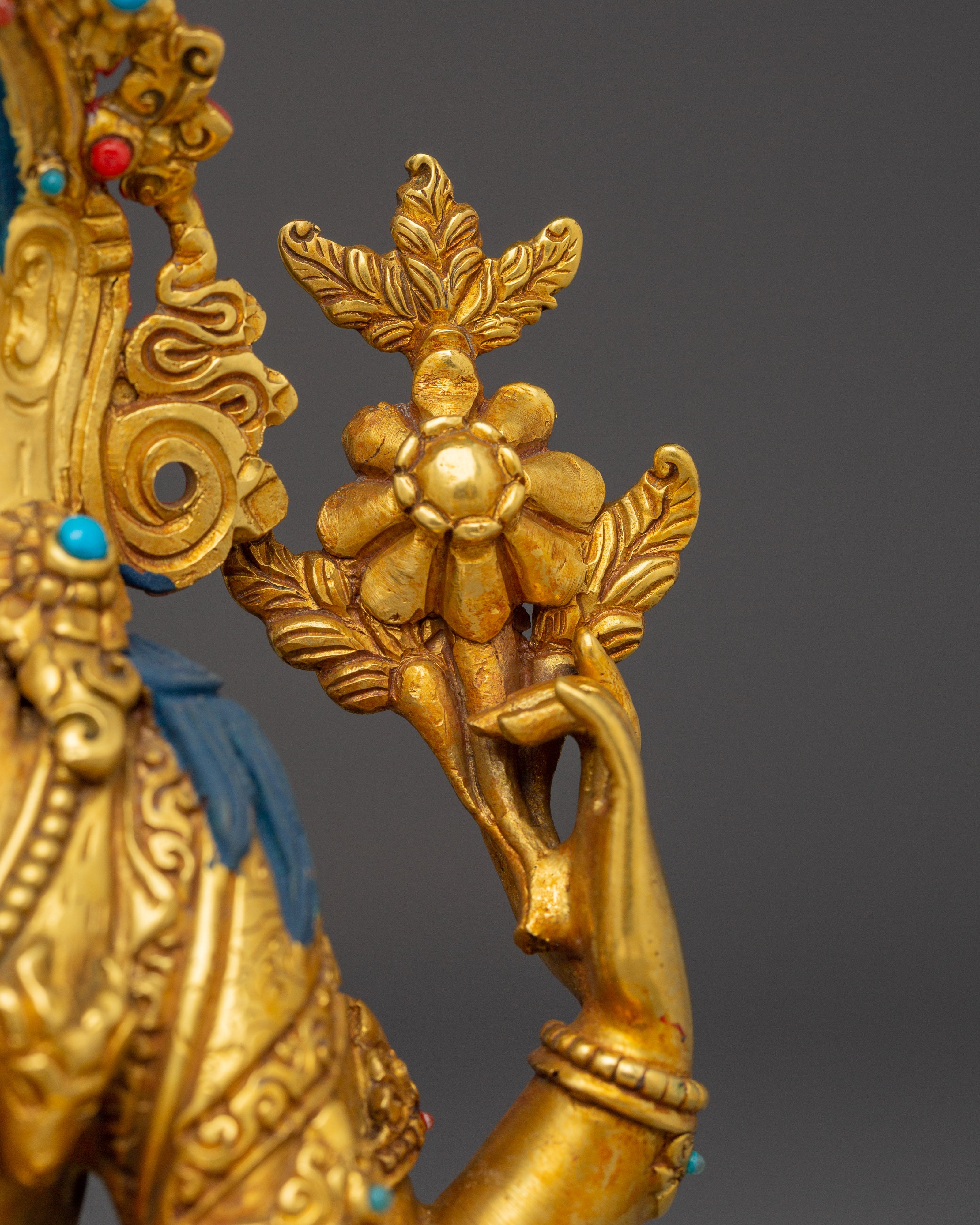 Peaceful Statue of Chenrezig | Bodhisattva of Infinite Compassion