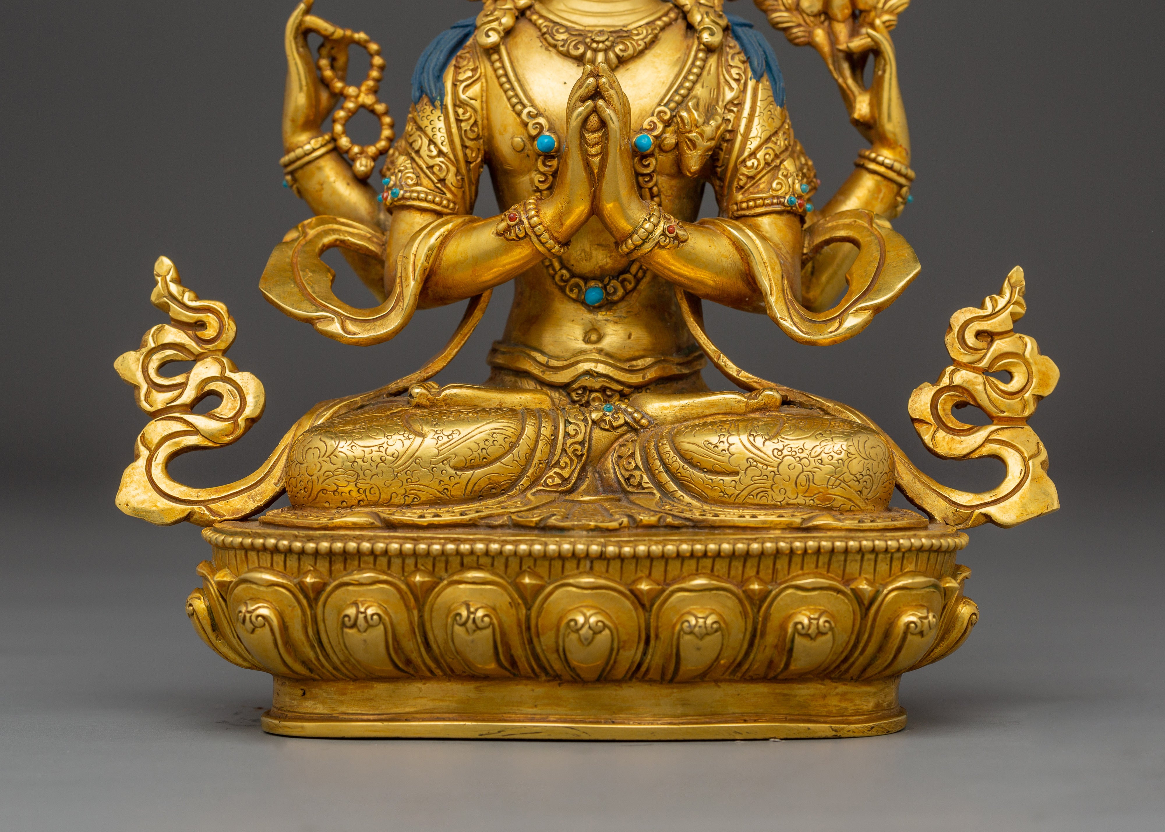 Peaceful Statue of Chenrezig | Bodhisattva of Infinite Compassion