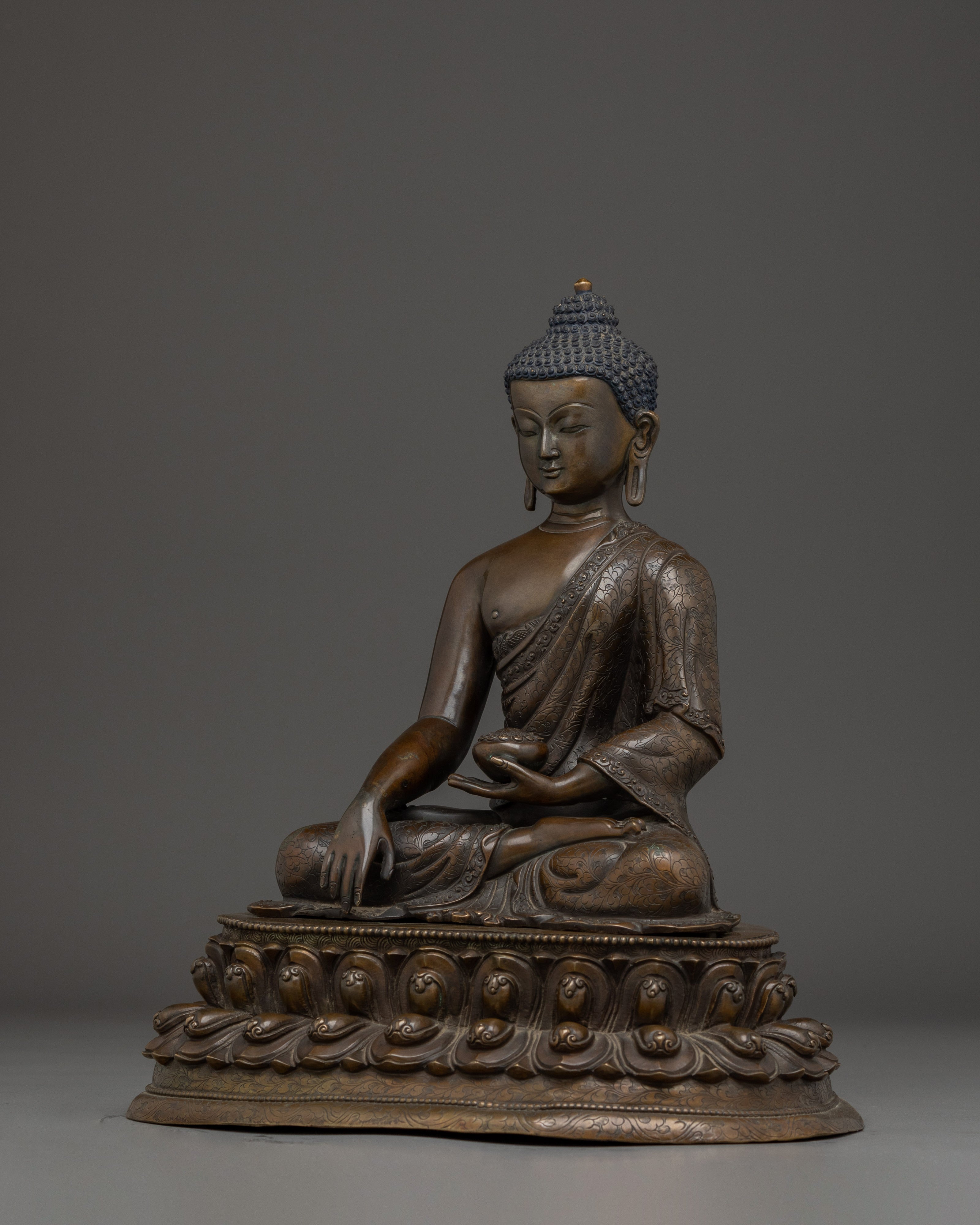 Buddhist Art of Shakyamuni Buddha | Enlightened One