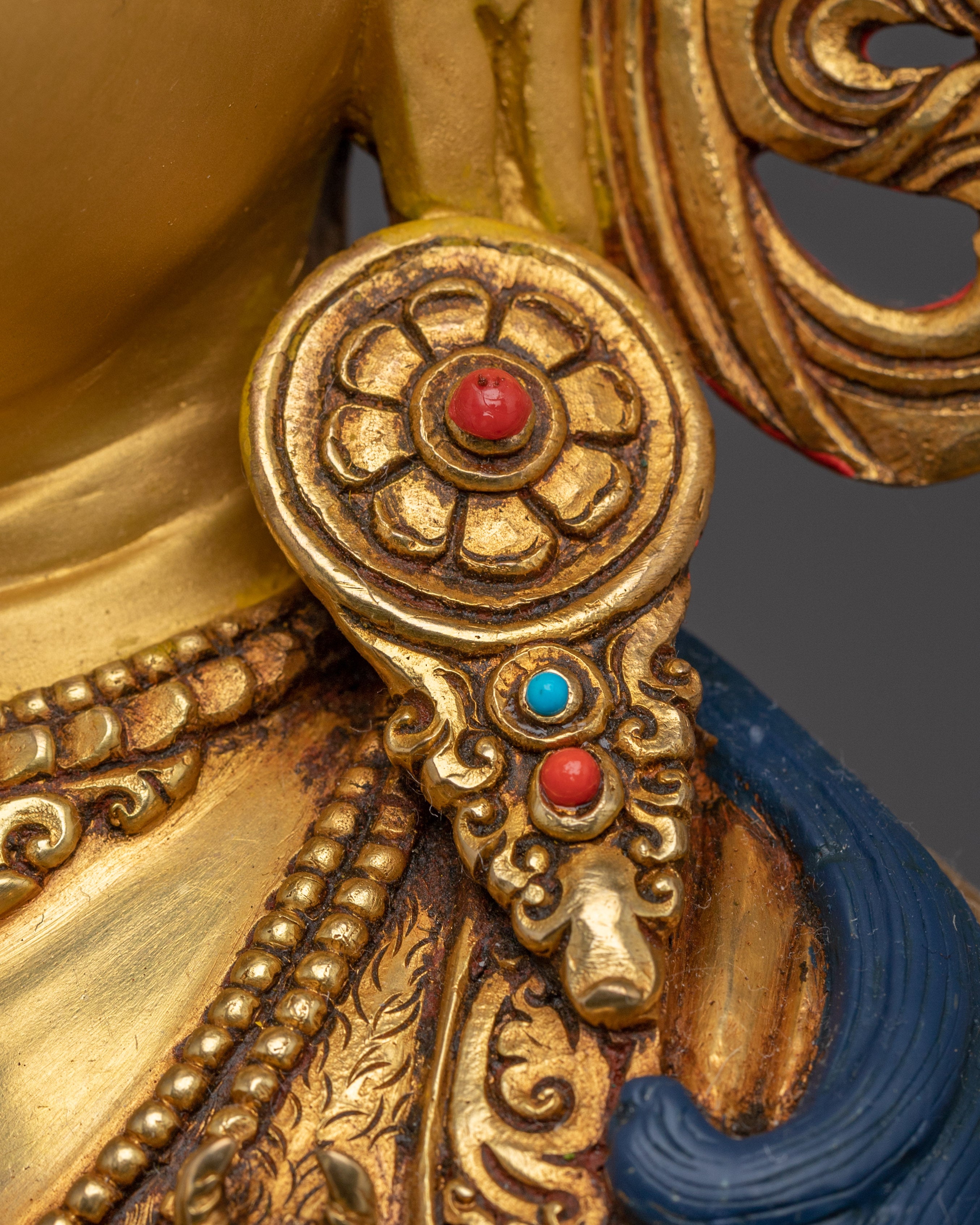 Protective Bodhisattva Chenrezig Artwork | The one who looks with unwavering eye
