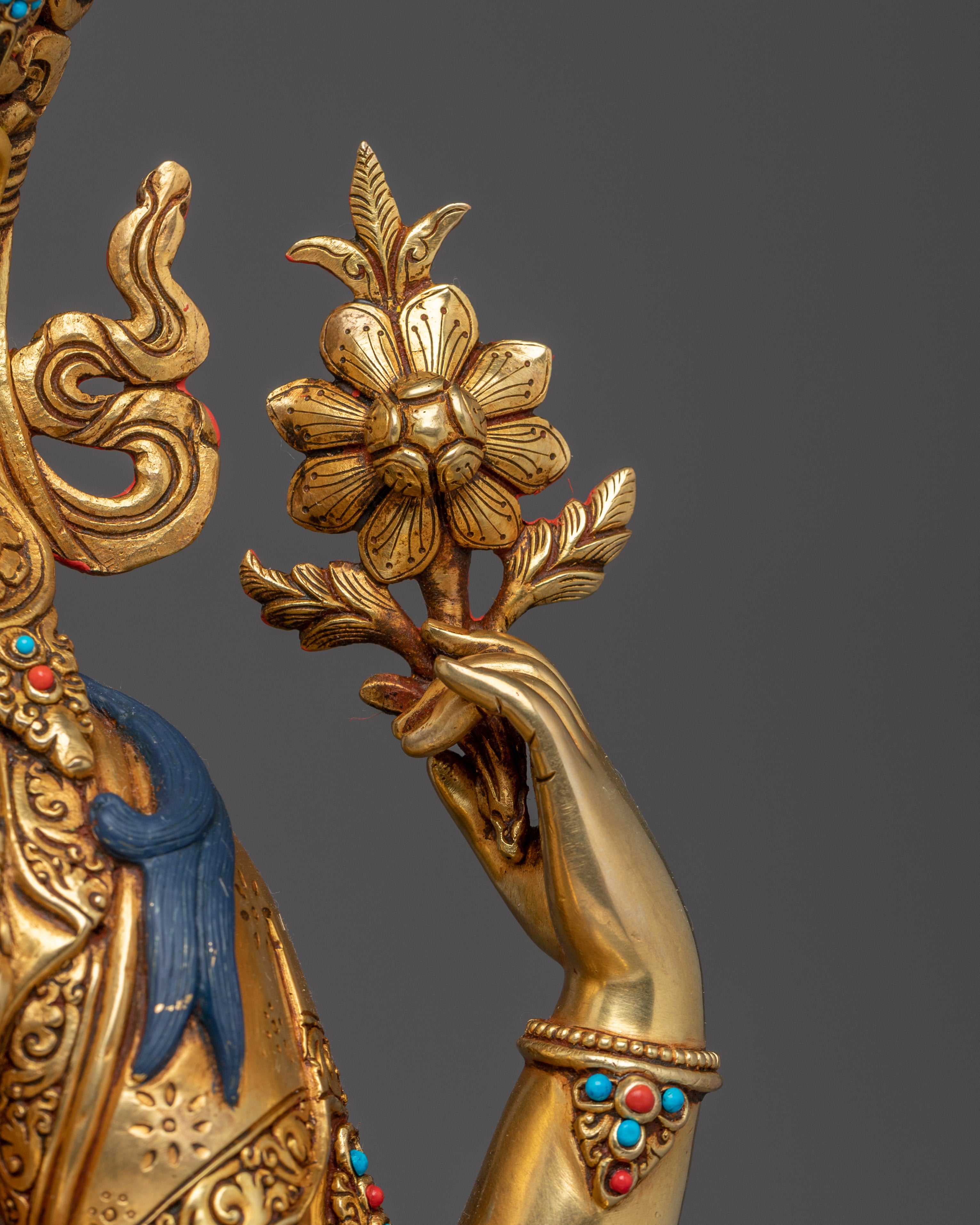 Protective Bodhisattva Chenrezig Artwork | The one who looks with unwavering eye