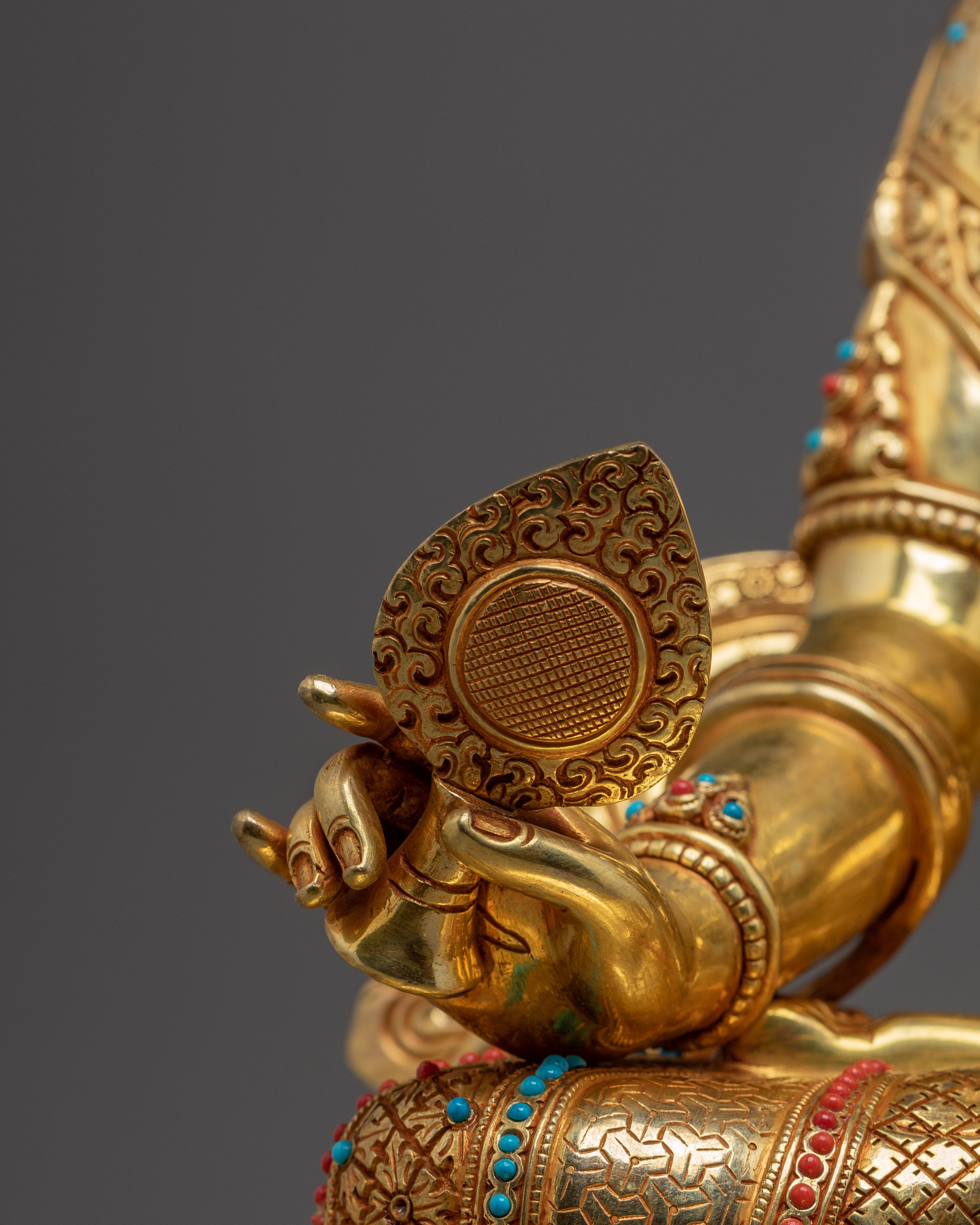 Handmade Sitatapatra Sculpture | White Umbrella Deity
