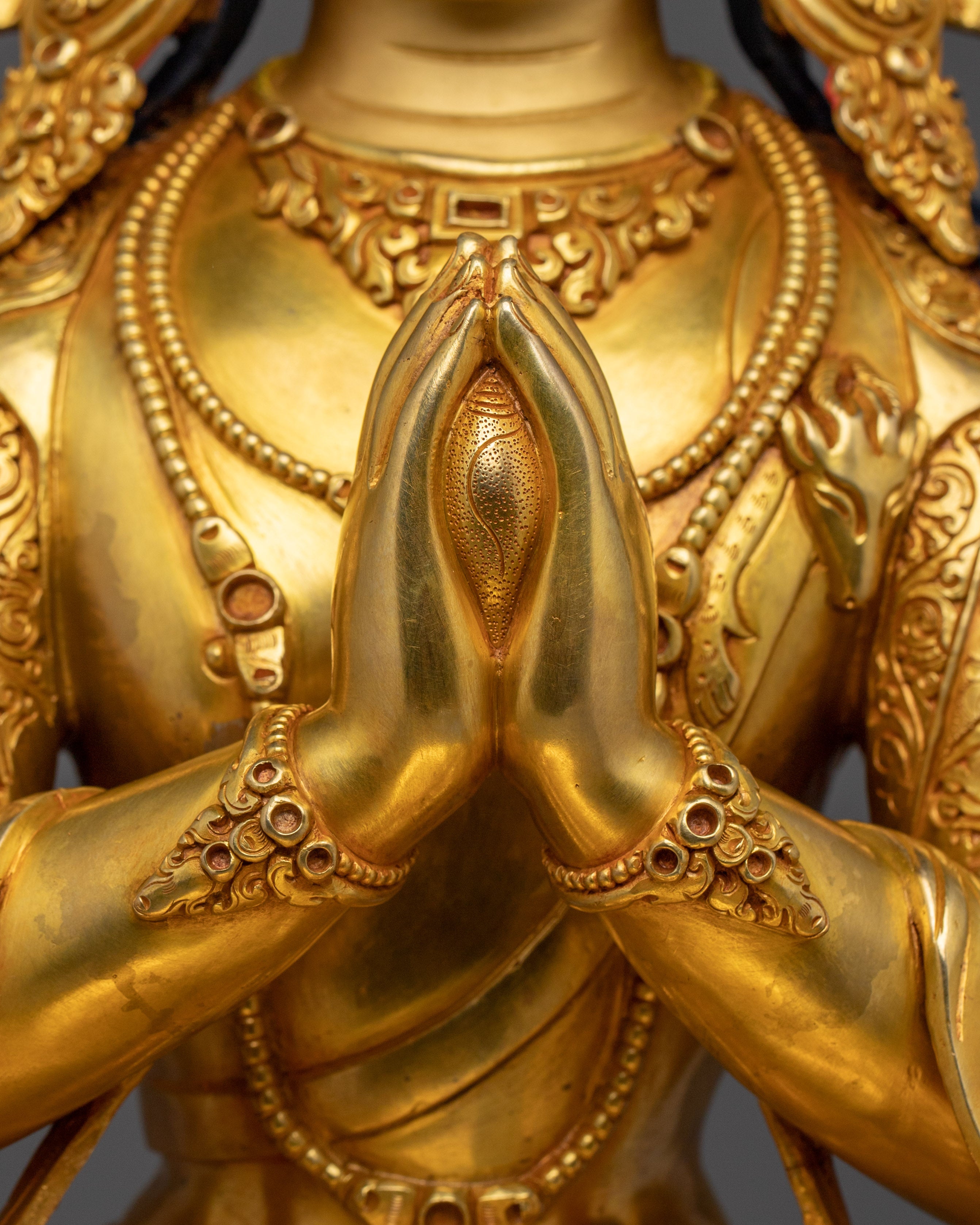 Chenrezig Statue: Symbol of Mercy and Compassion