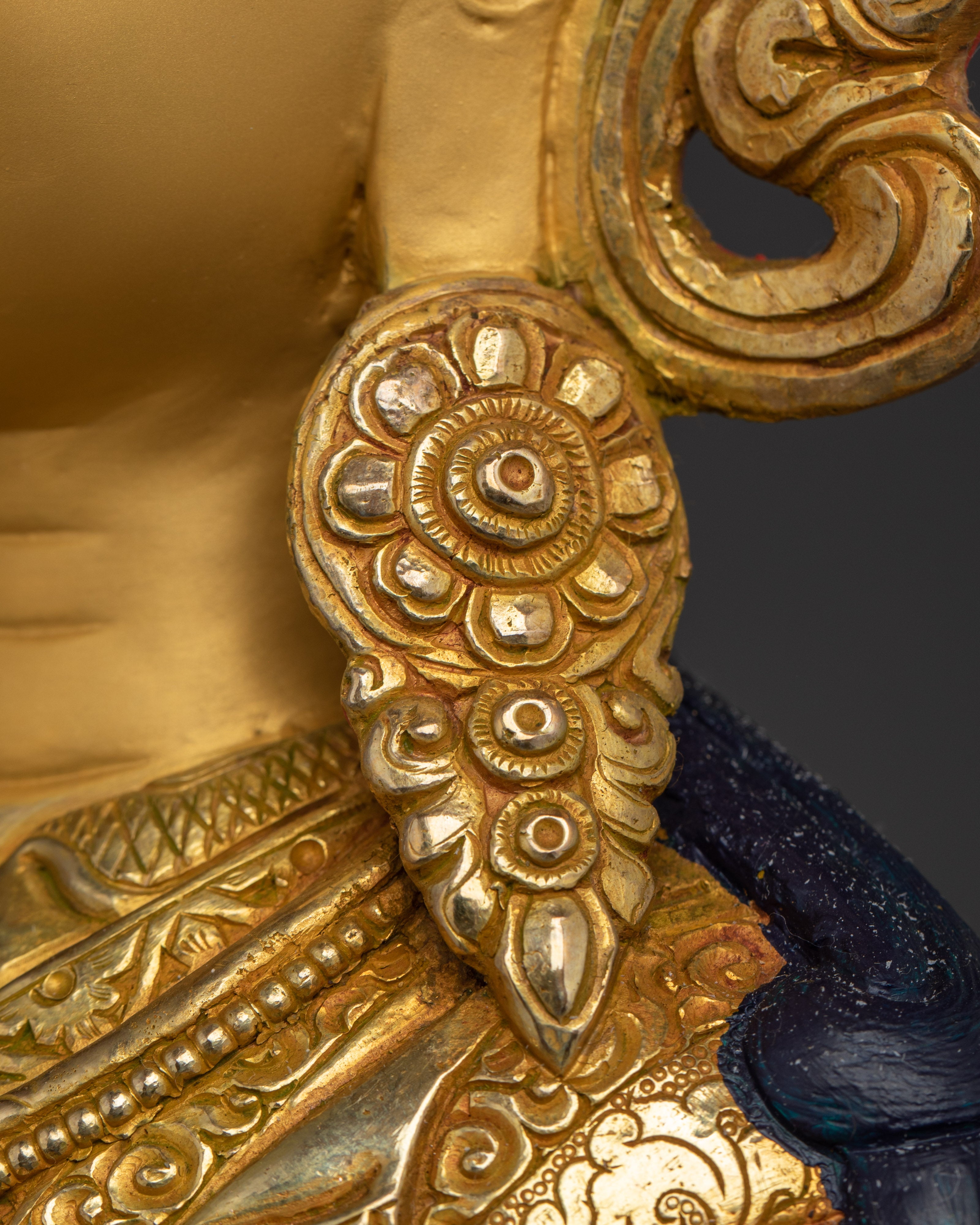 Enlightened Guru Rinpoche | Handcrafted Himalayan Statue for Altars