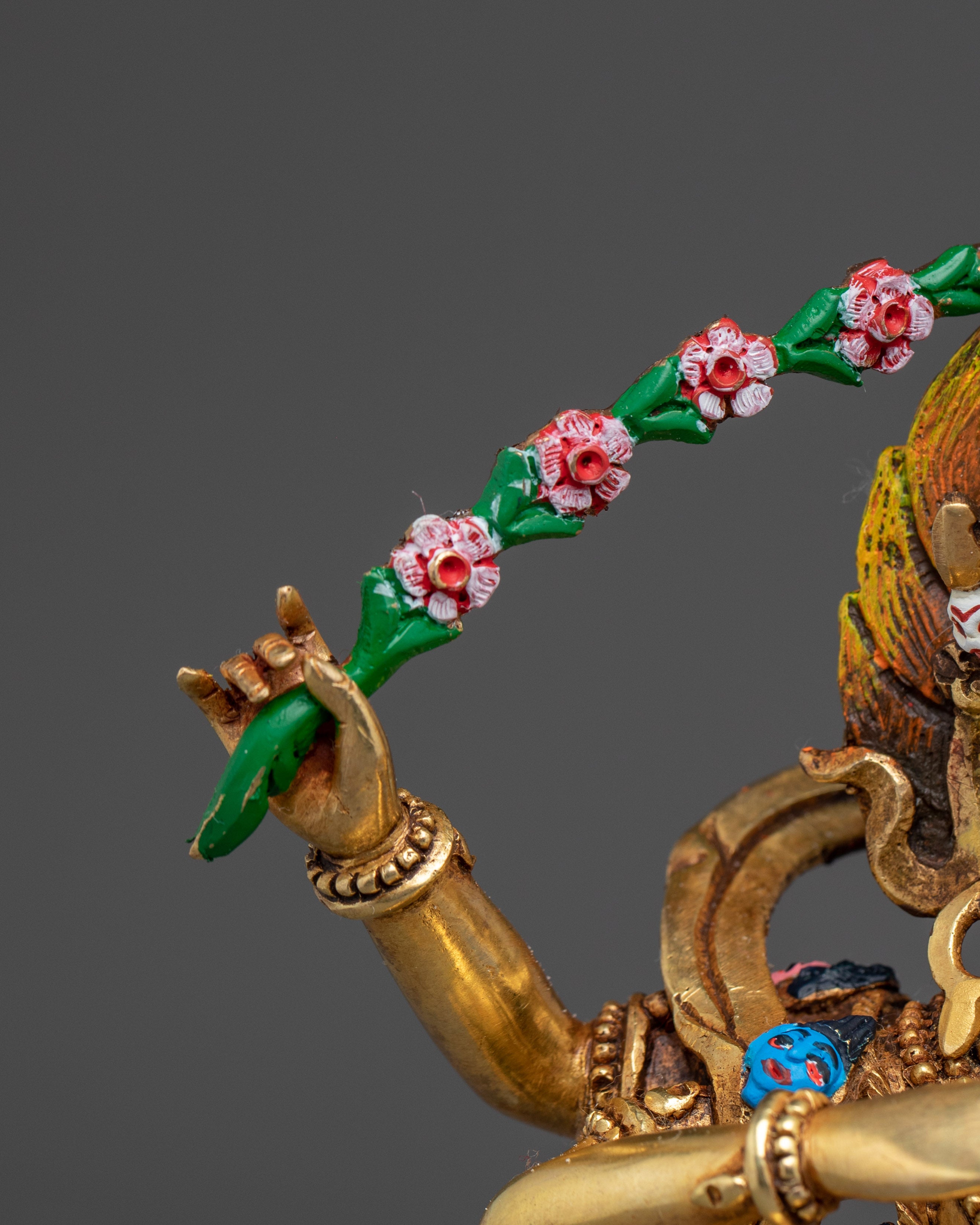 Kurukulla Statue: The Powerful Enchantress