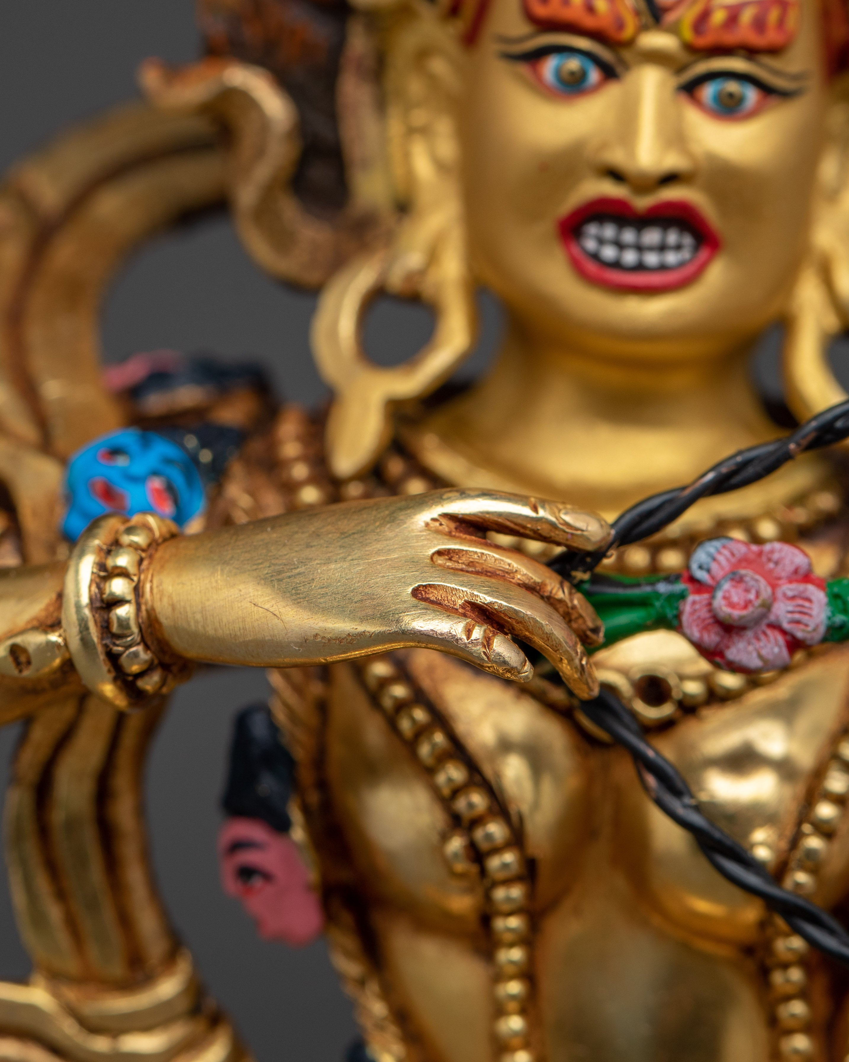 Kurukulla Statue: The Powerful Enchantress