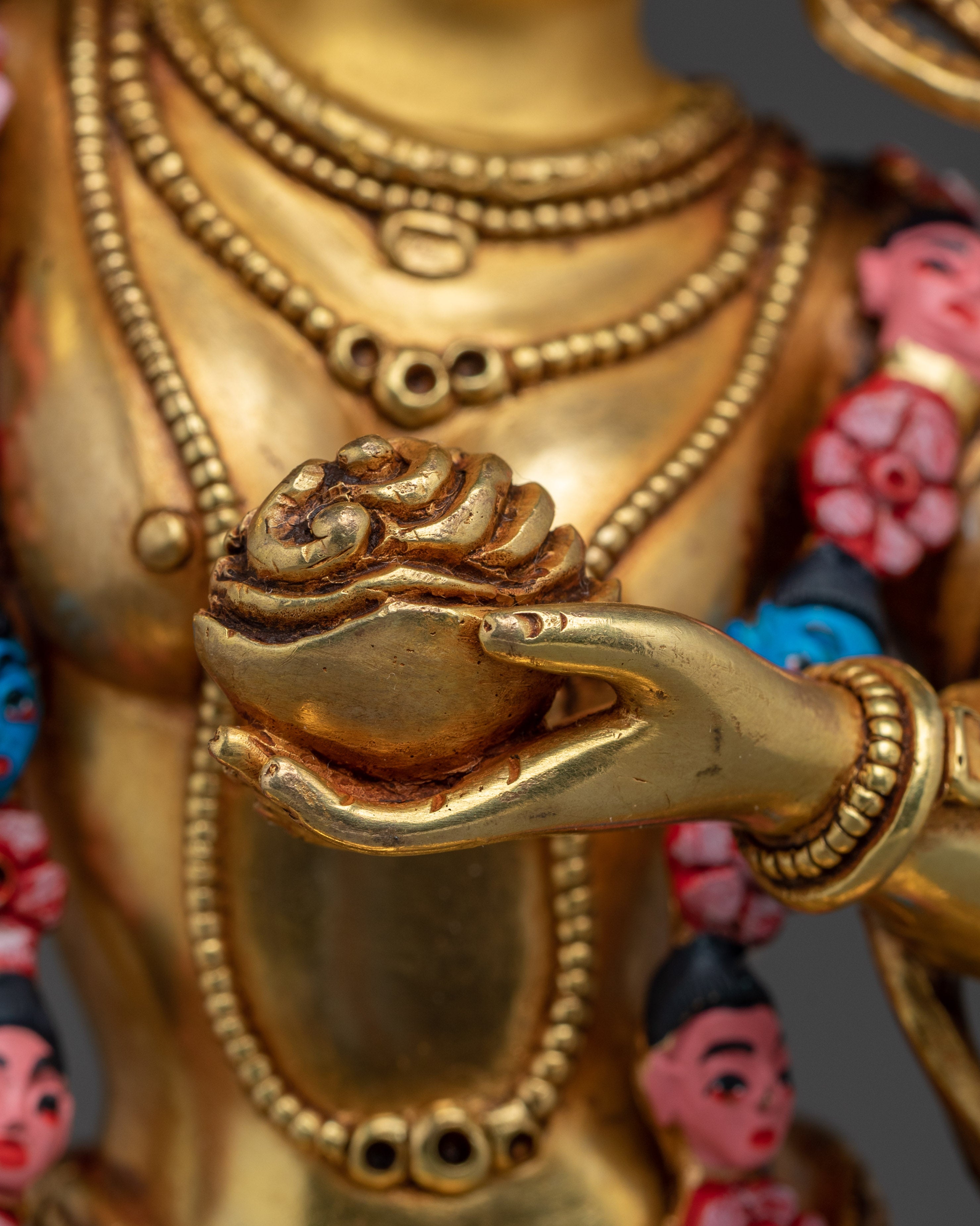 Dorje Phagmo Statue: Tibetan Buddhist Deity