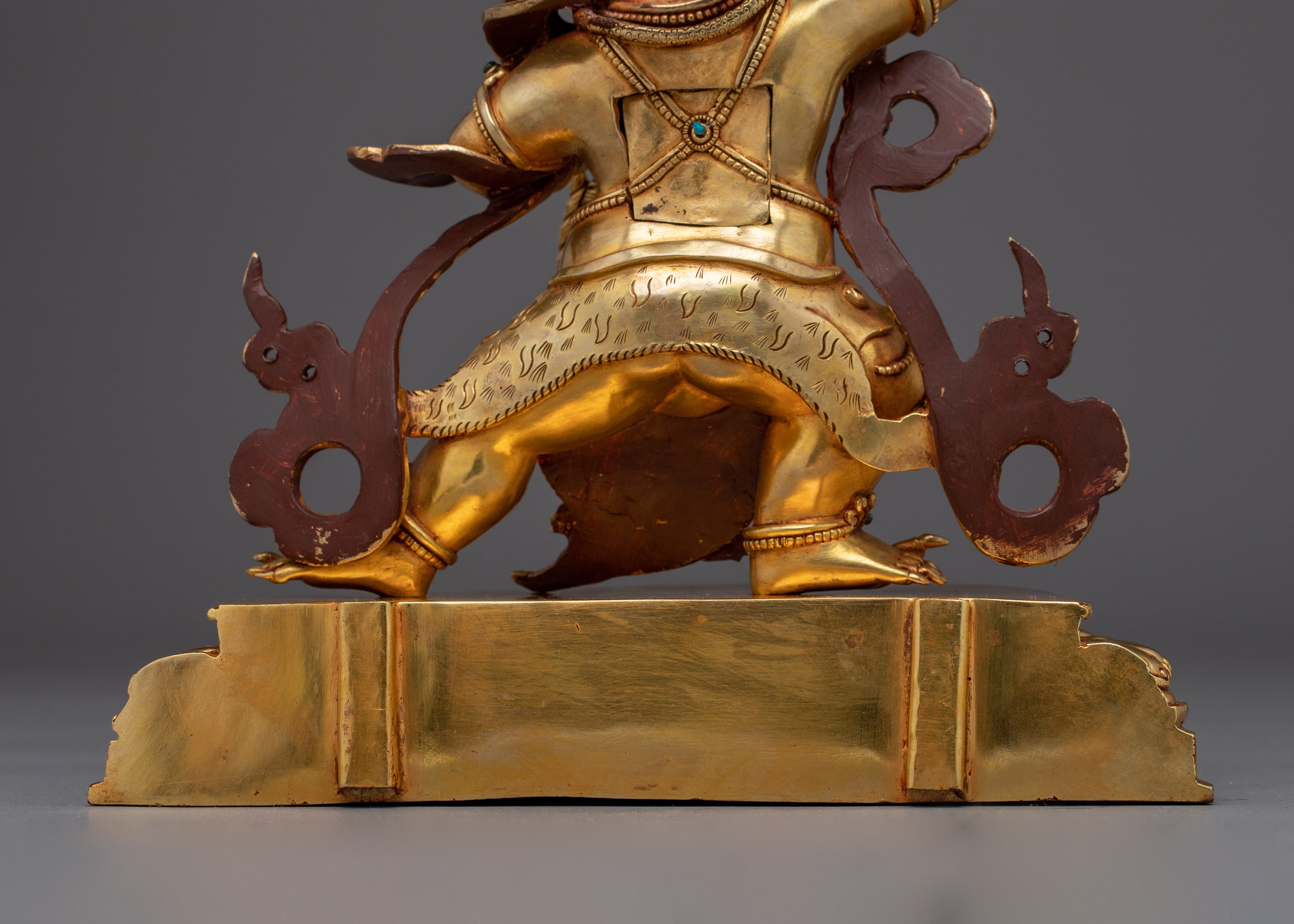 Vajrapani Statue: Protector of the Buddha