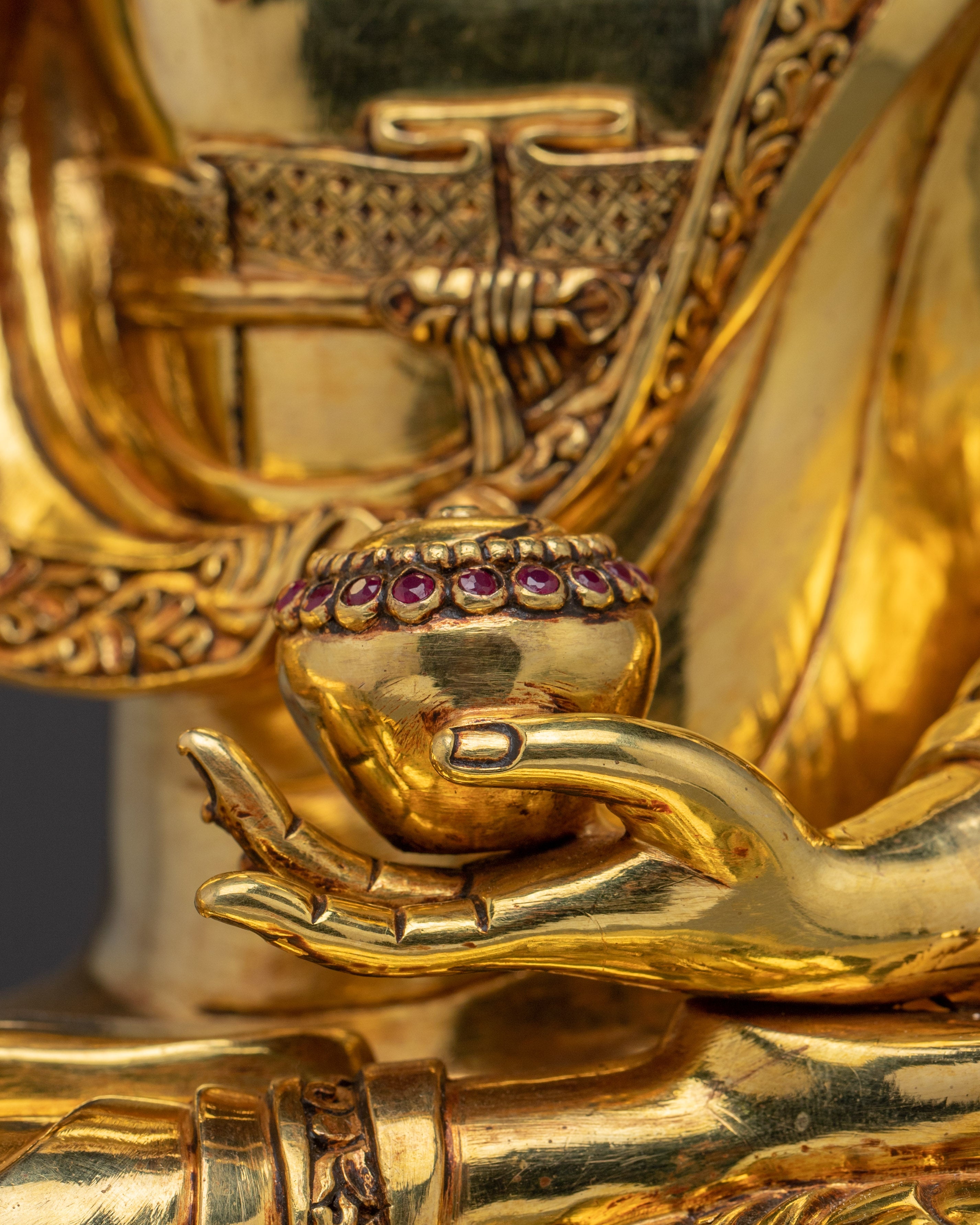 Shakyamuni Buddha Statue with Acrylic Detailing | Perfect for Meditation and Sacred Spaces