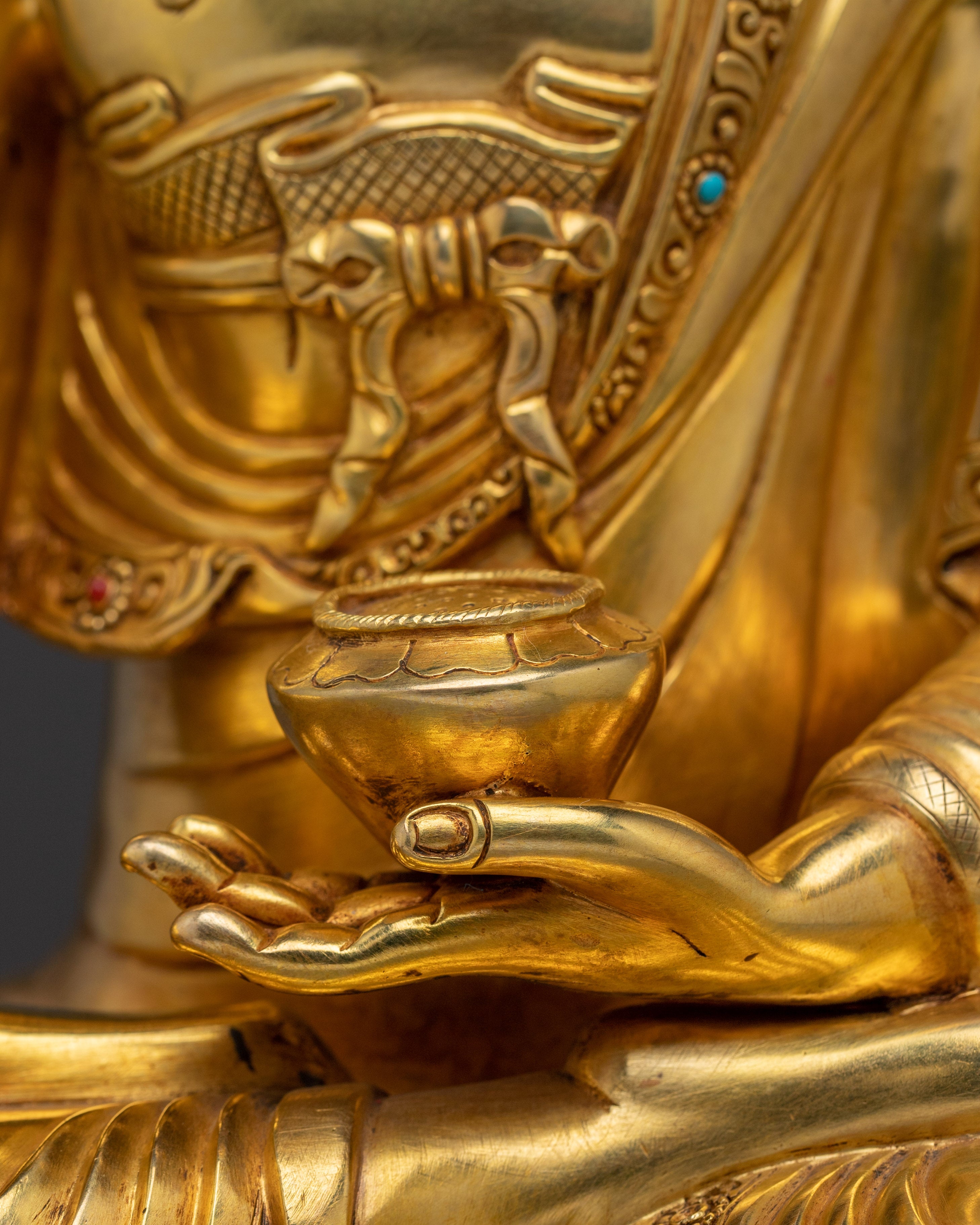 Shakyamuni Buddha Copper Statue in Gold Gilding | Copper Meditation Sculpture