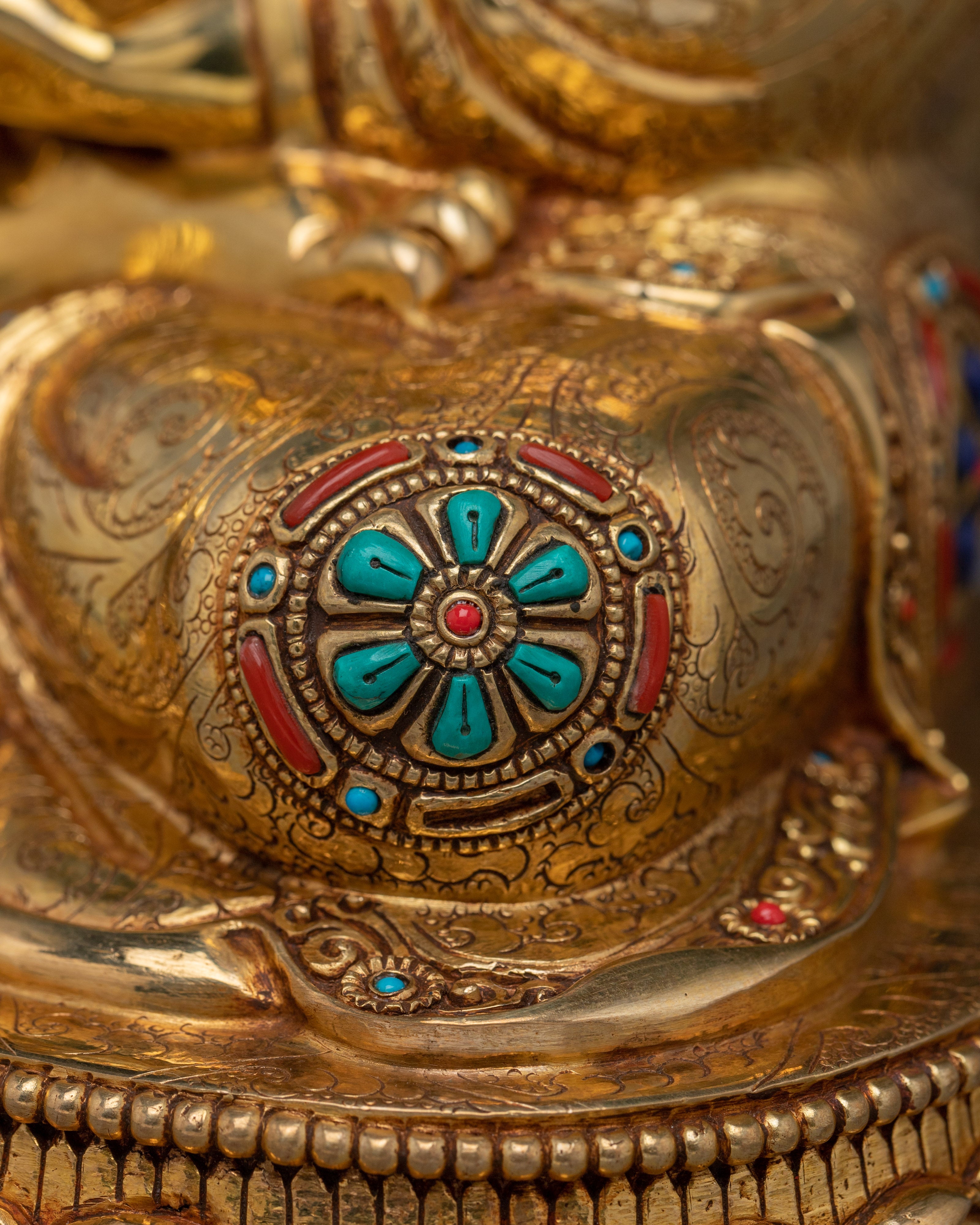 Shakyamuni Buddha Statue: The Sage of Shakyas