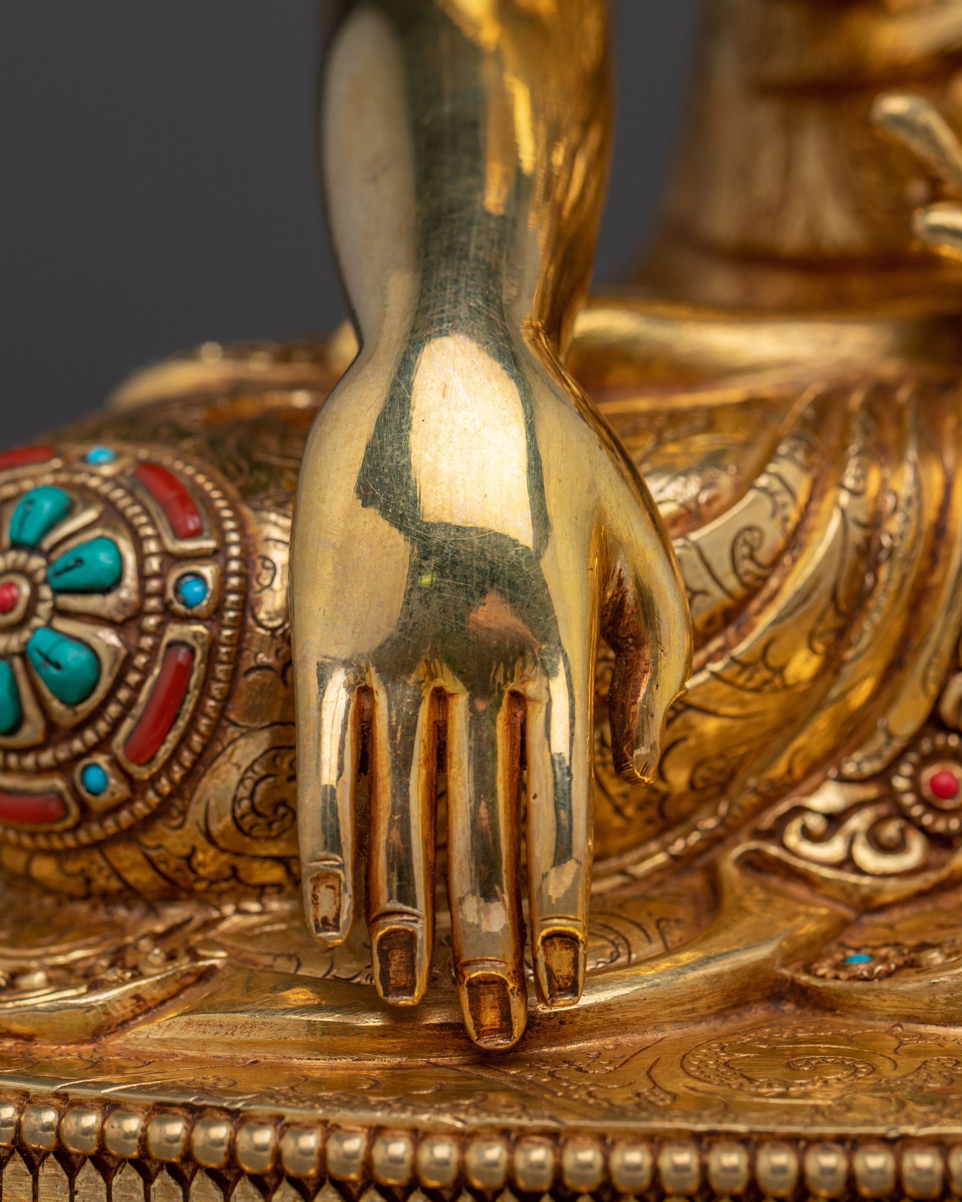 Shakyamuni Buddha Statue: The Sage of Shakyas