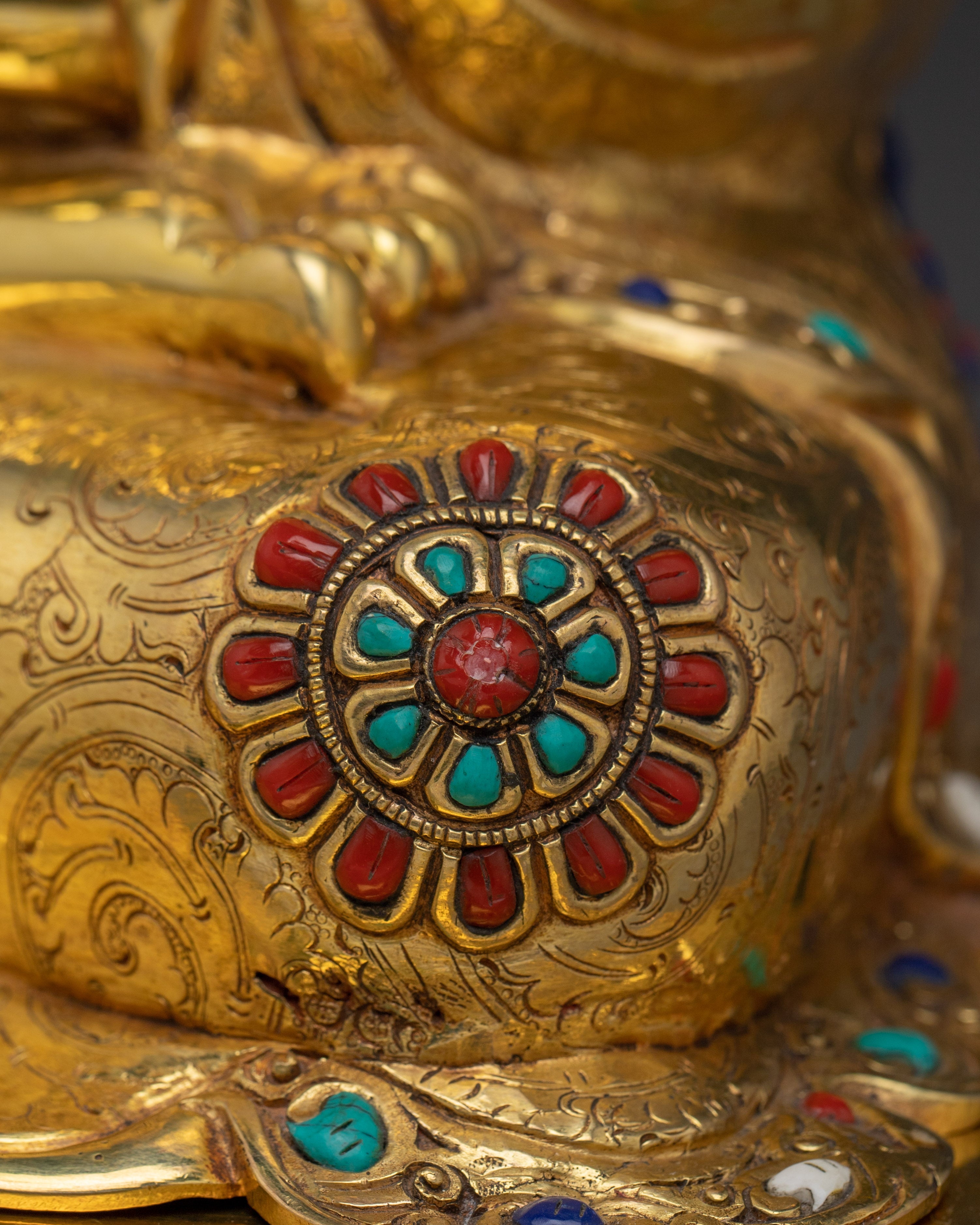 Shakyamuni buddha Statue: The Awakened One