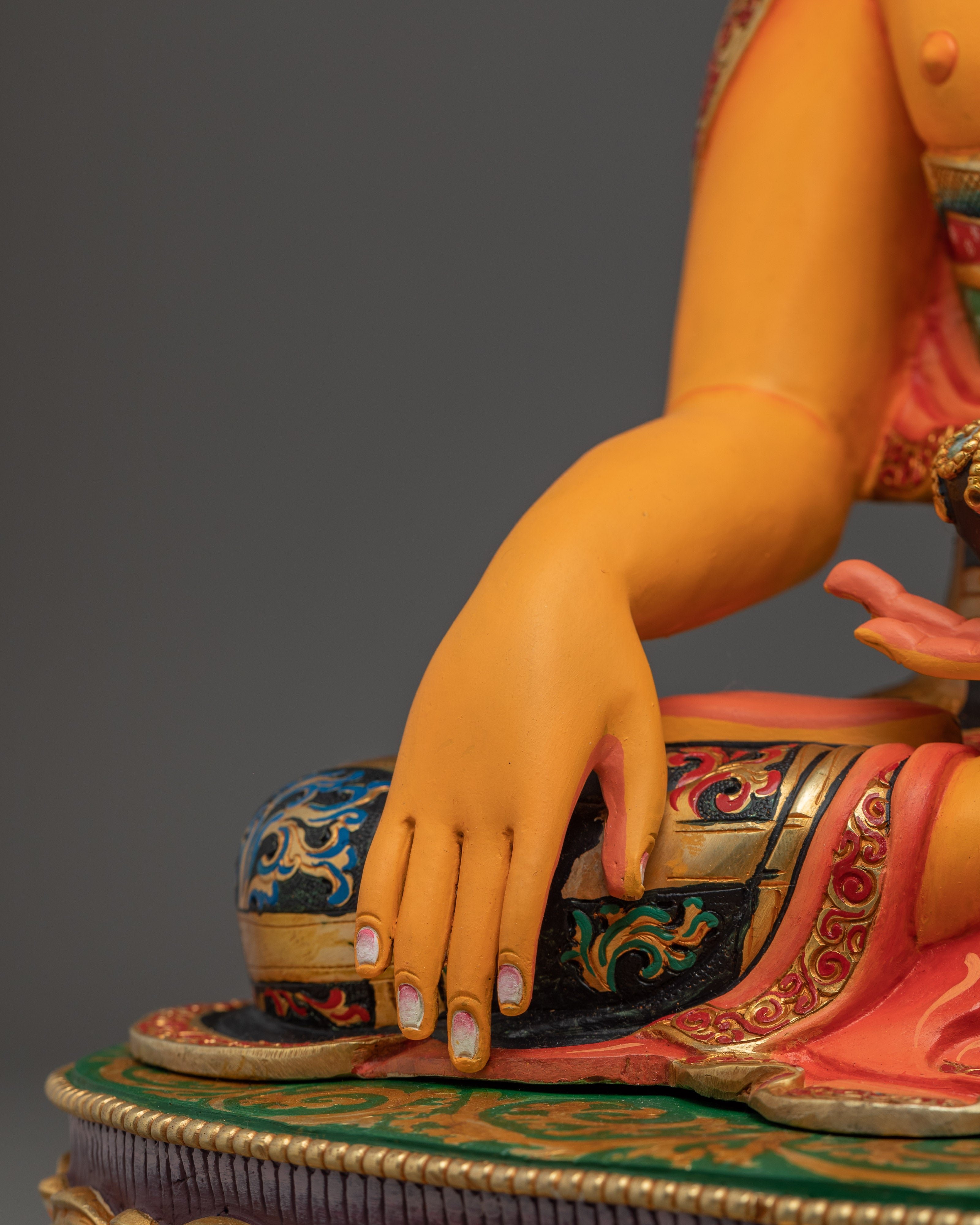 Shakyamuni Buddha, The Enlightened Teacher | Himalayan Buddhist Art