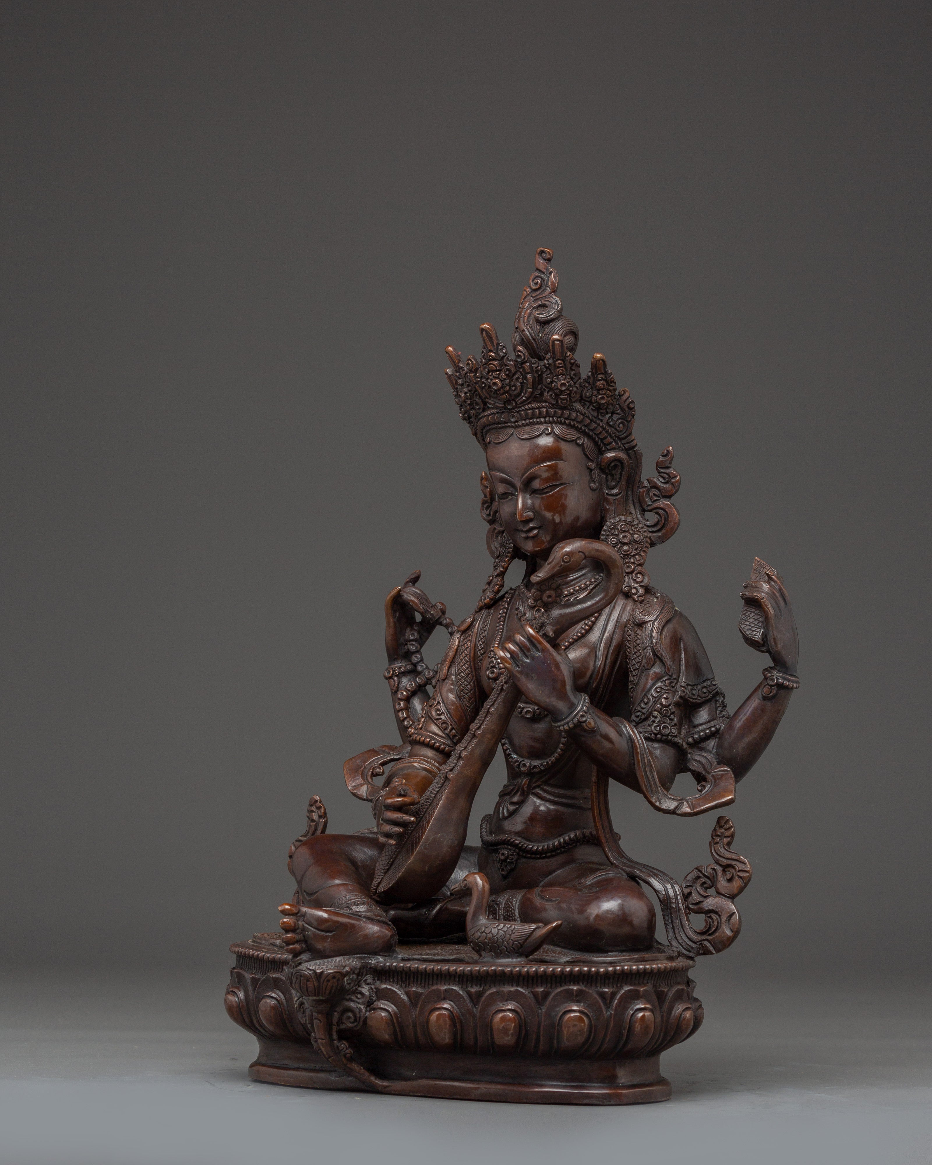 Saraswati Statue: Goddess of Wisdom