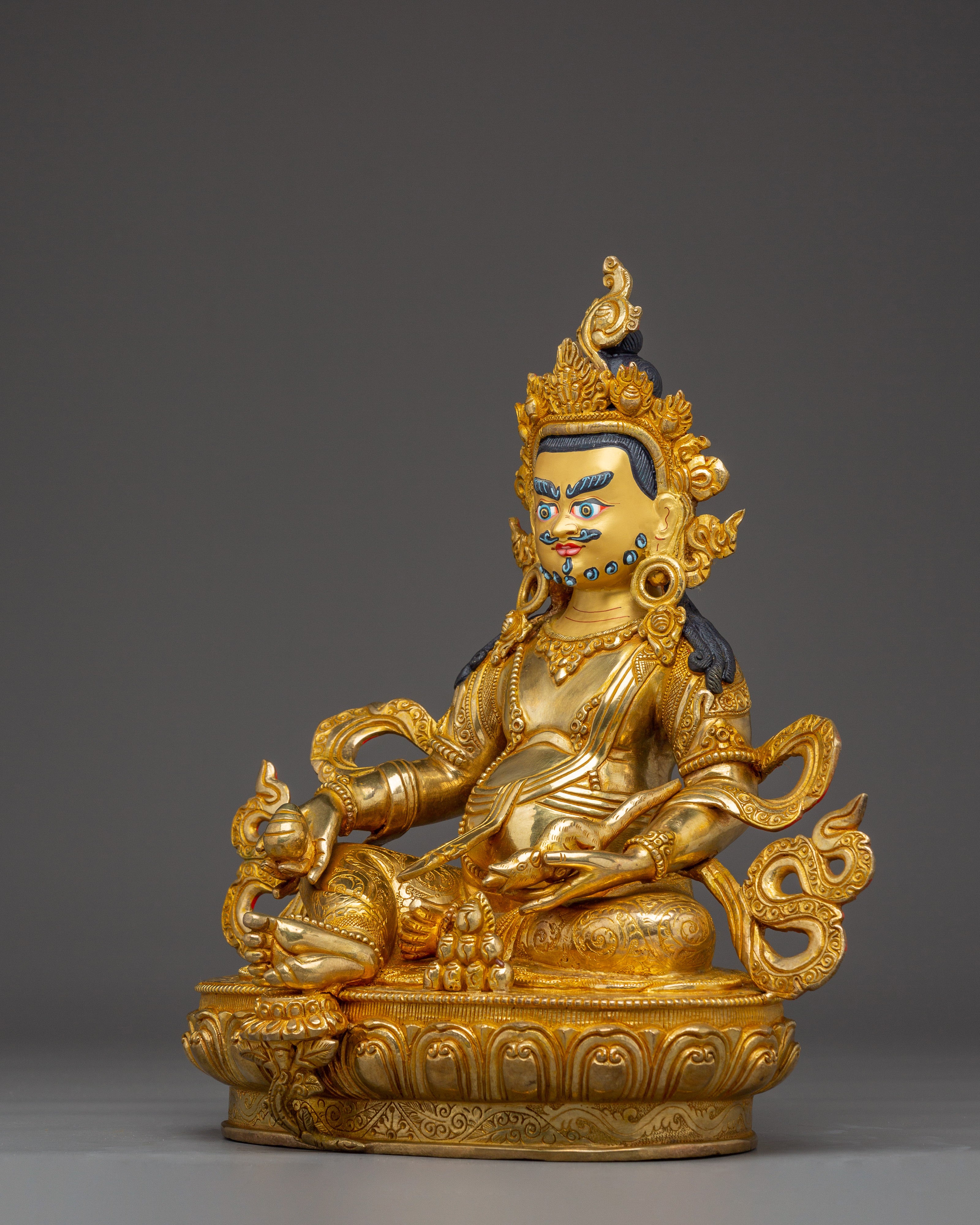 Dzambhala Statue: Deity of Wealth