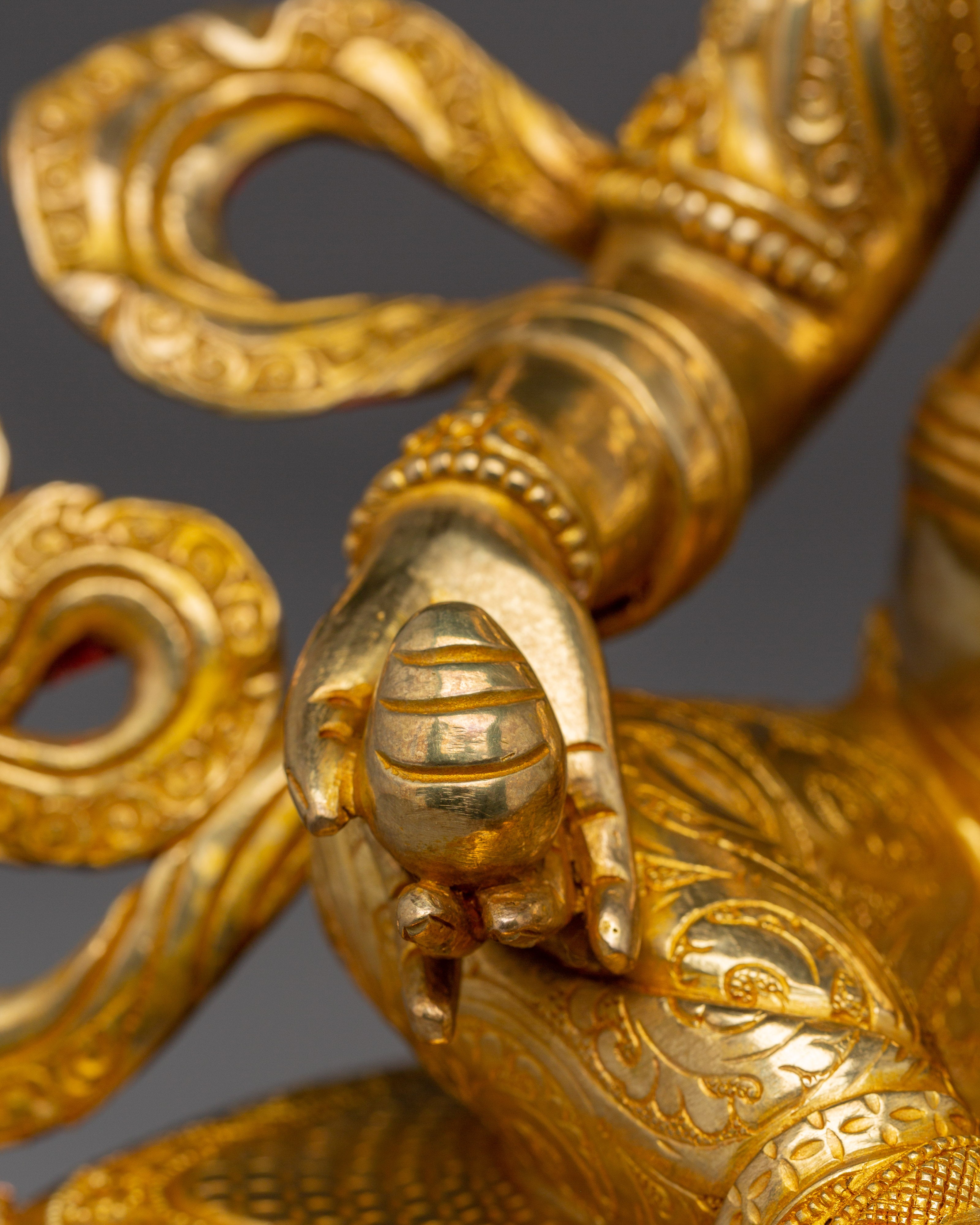 Dzambhala Statue: Deity of Wealth