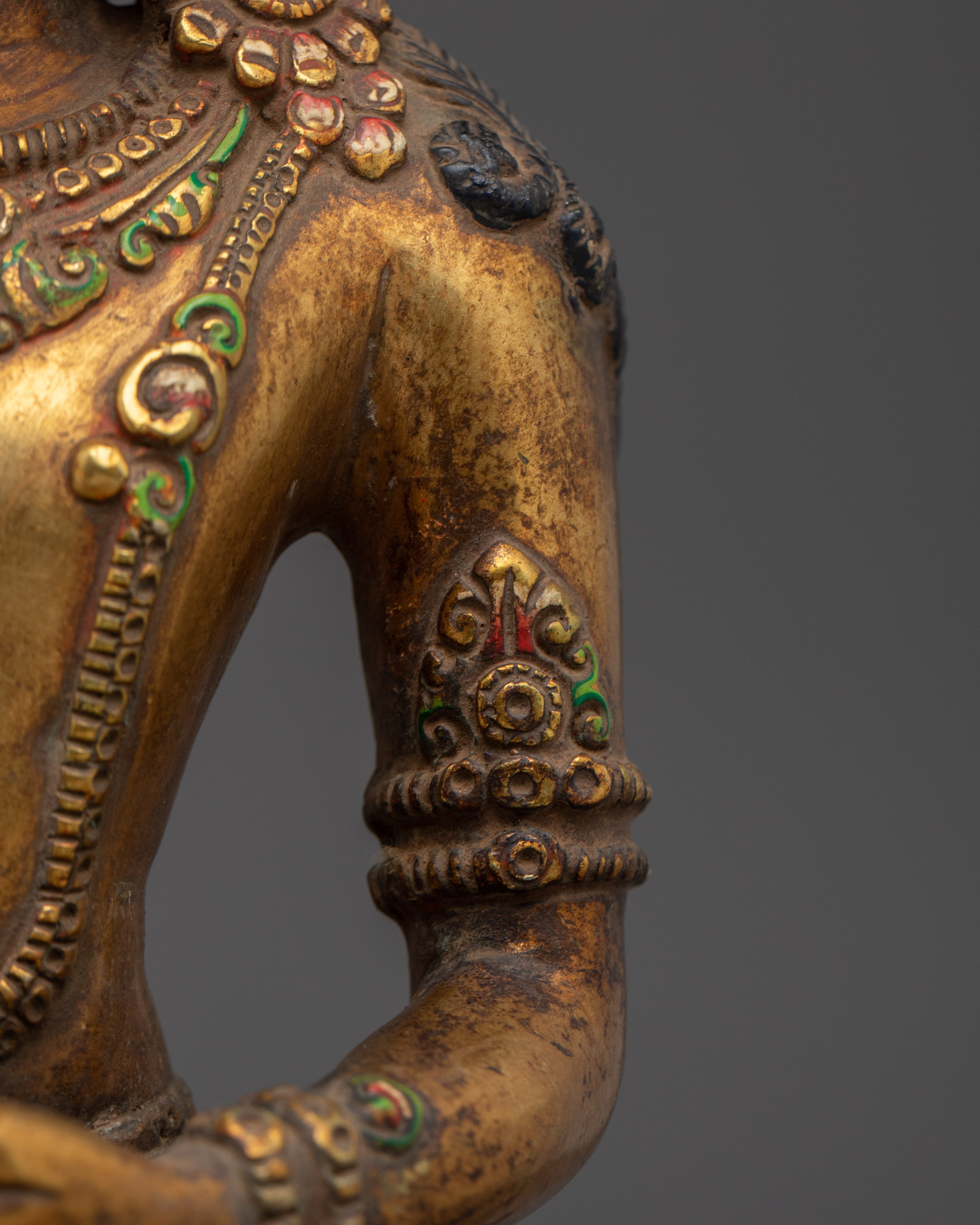 Aparimita Statue | Symbol of Healing and Longevity