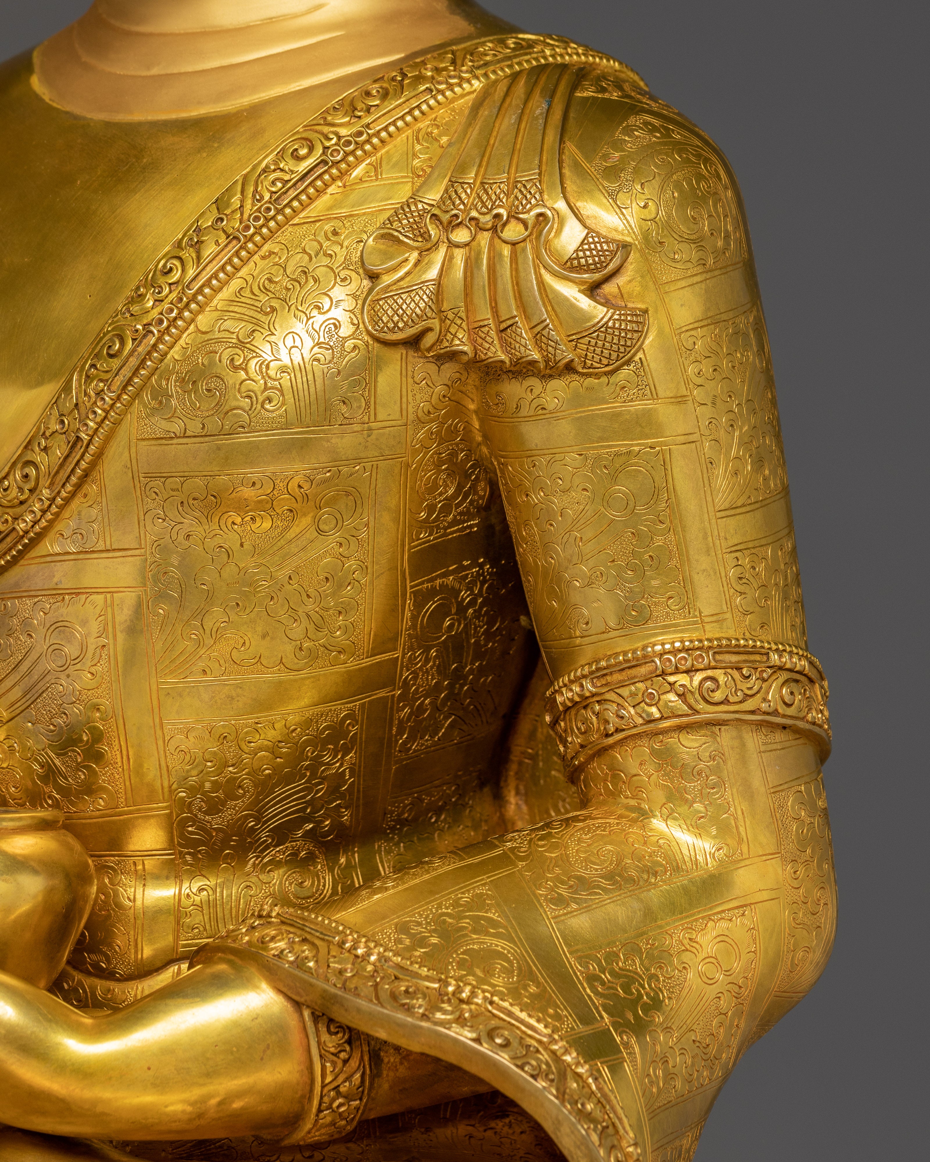 Crown shakyamuni Buddha with Throne | Handcarved Gemstones and Gold Detailing