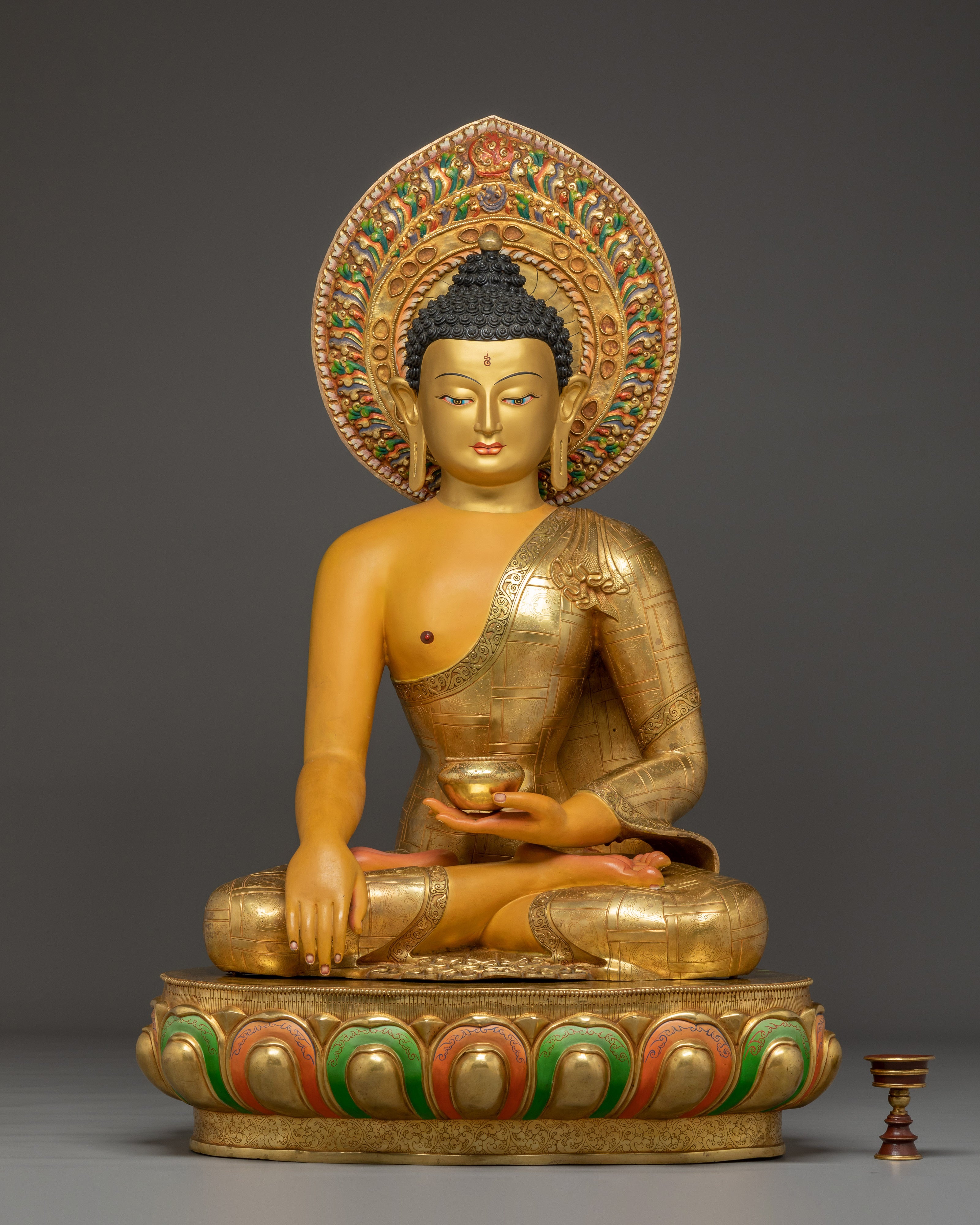 Enlightened Colourful Shakyamuni Buddha Sculpture | Historical Buddha