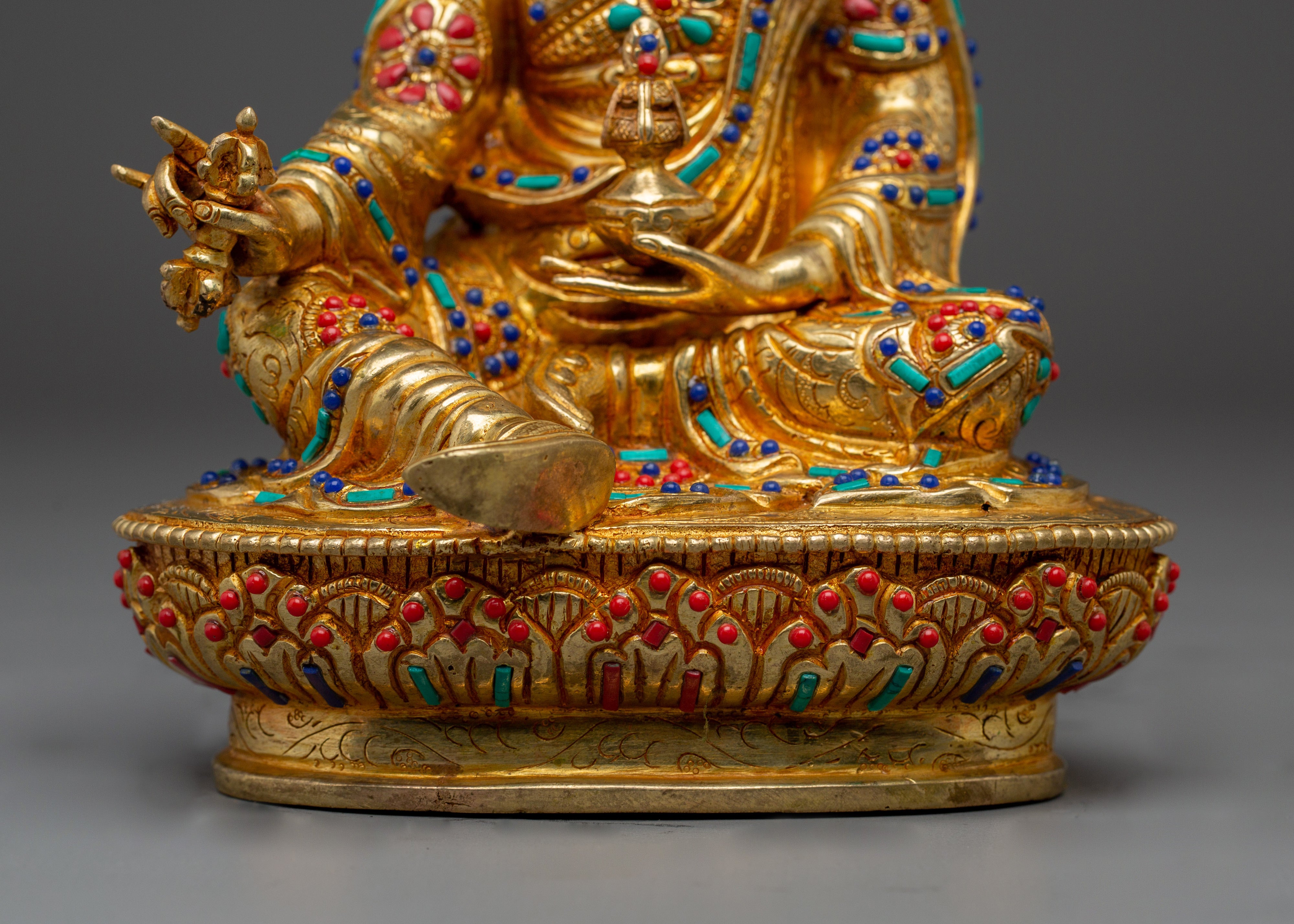 Spiritual Transformation Deity Golden Guru Rinpoche Art | Founder of Tibetan Buddhism