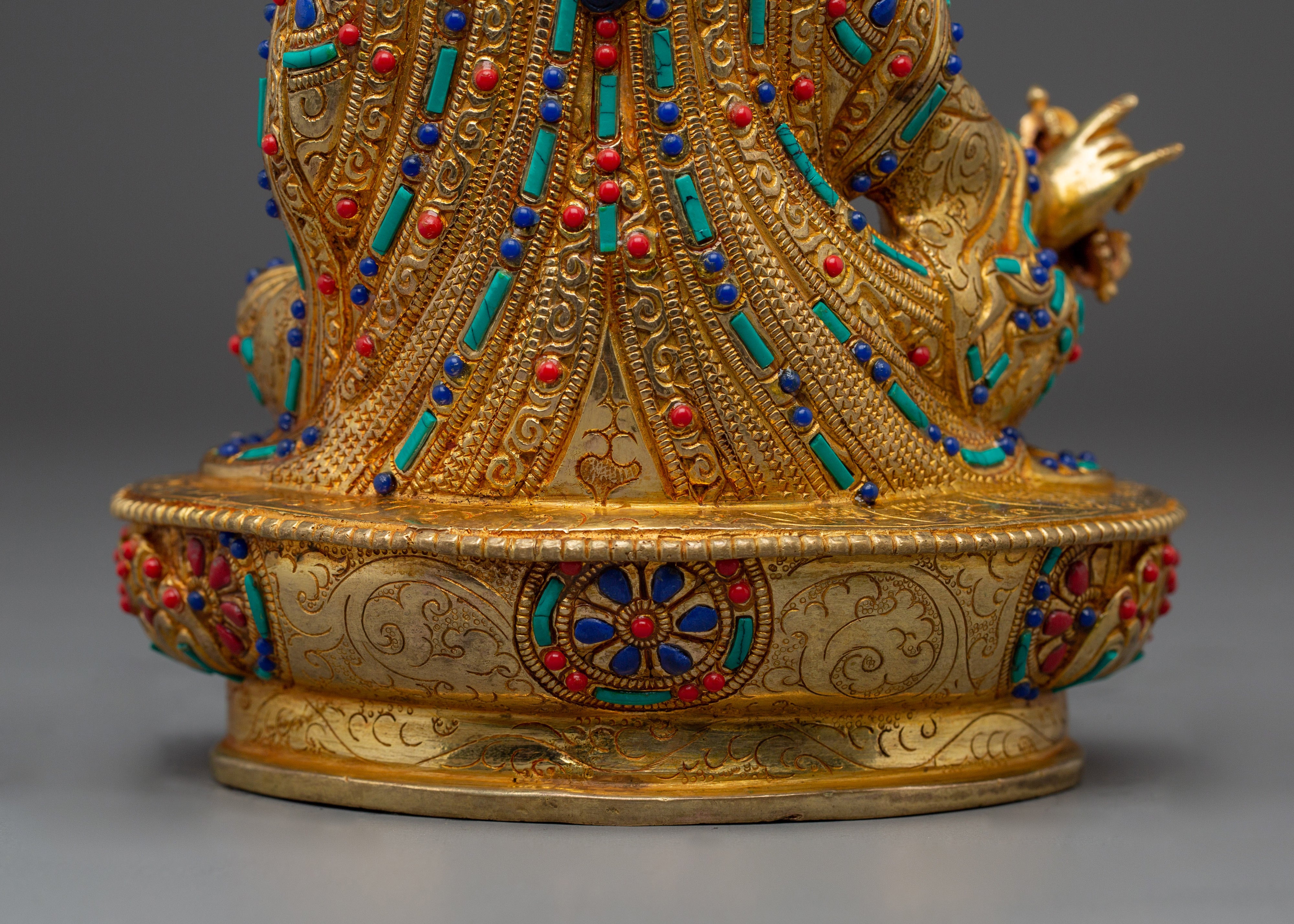 Spiritual Transformation Deity Golden Guru Rinpoche Art | Founder of Tibetan Buddhism