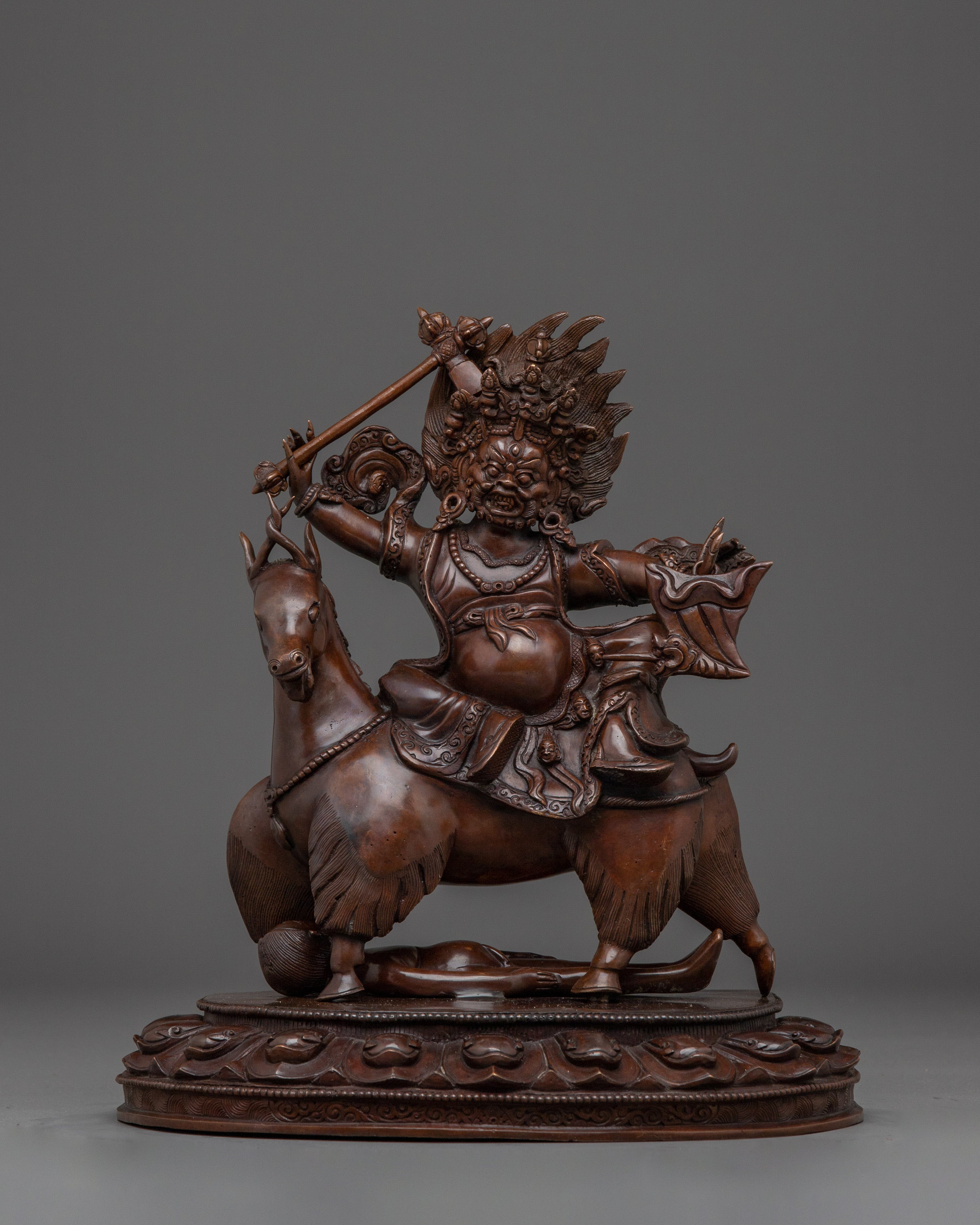 Garwa Nagpo Damchen Statue: Buddhist Worldly Protector