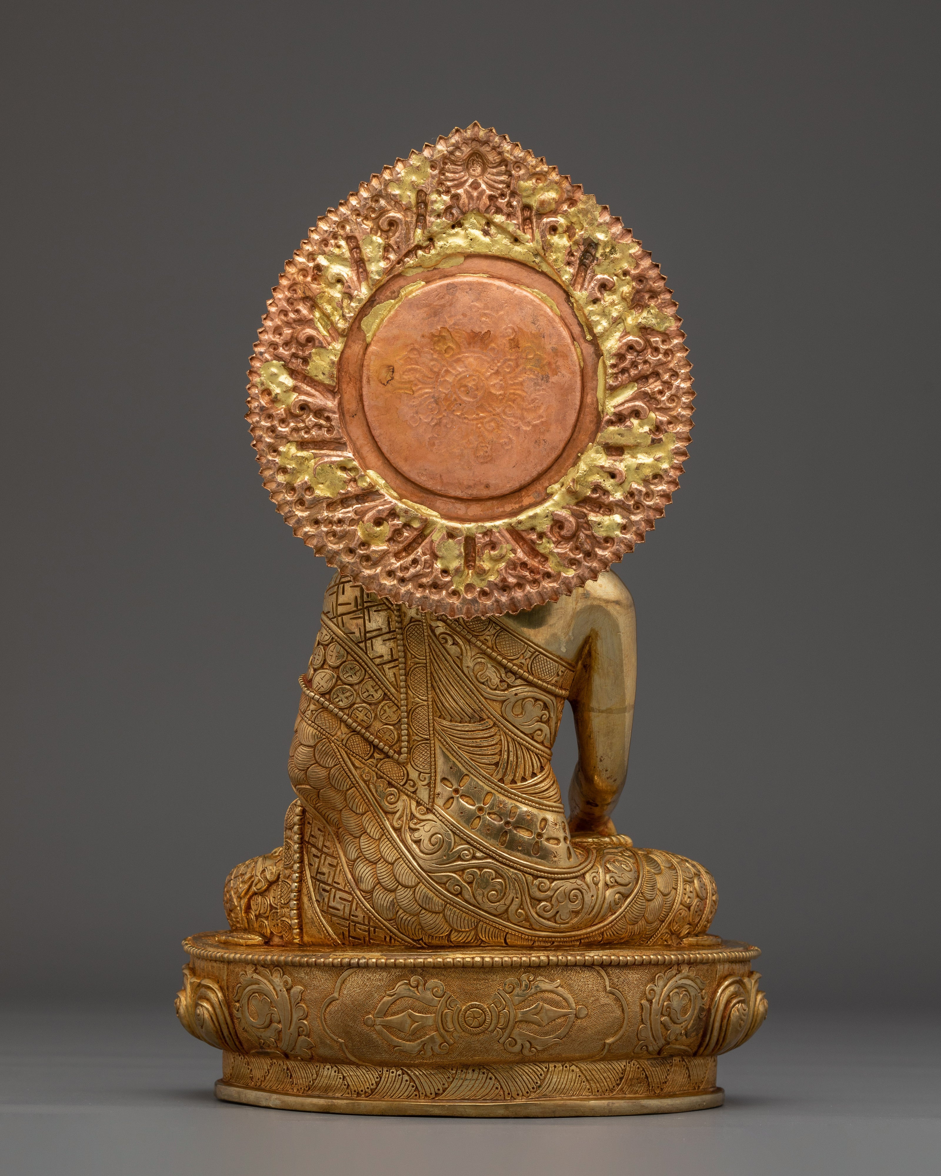 Shakyamuni Buddha 24K Gold Gilded | Symbol of Enlightenment and Spiritual Peace