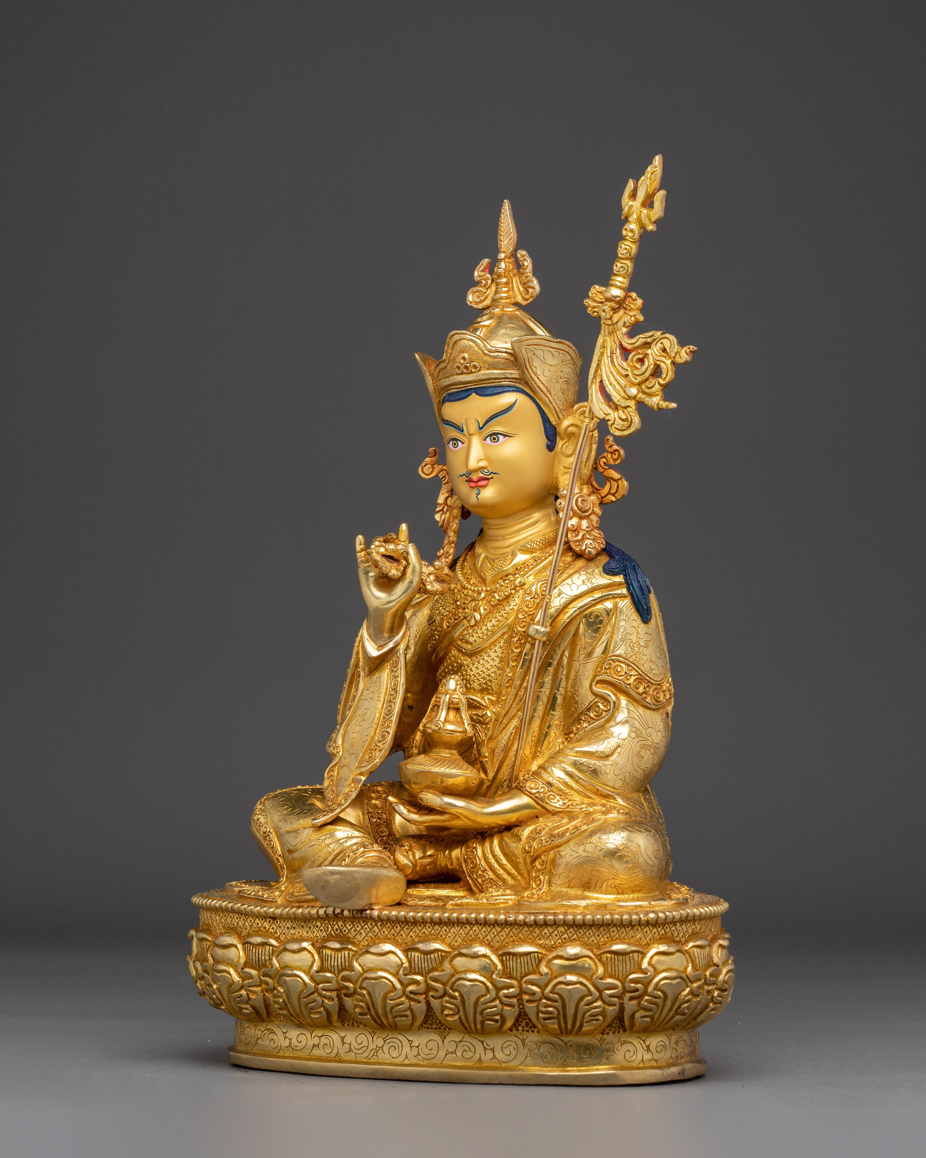 Guru Tsokye Dorje Statue: Peaceful Form of Guru Rinpoche