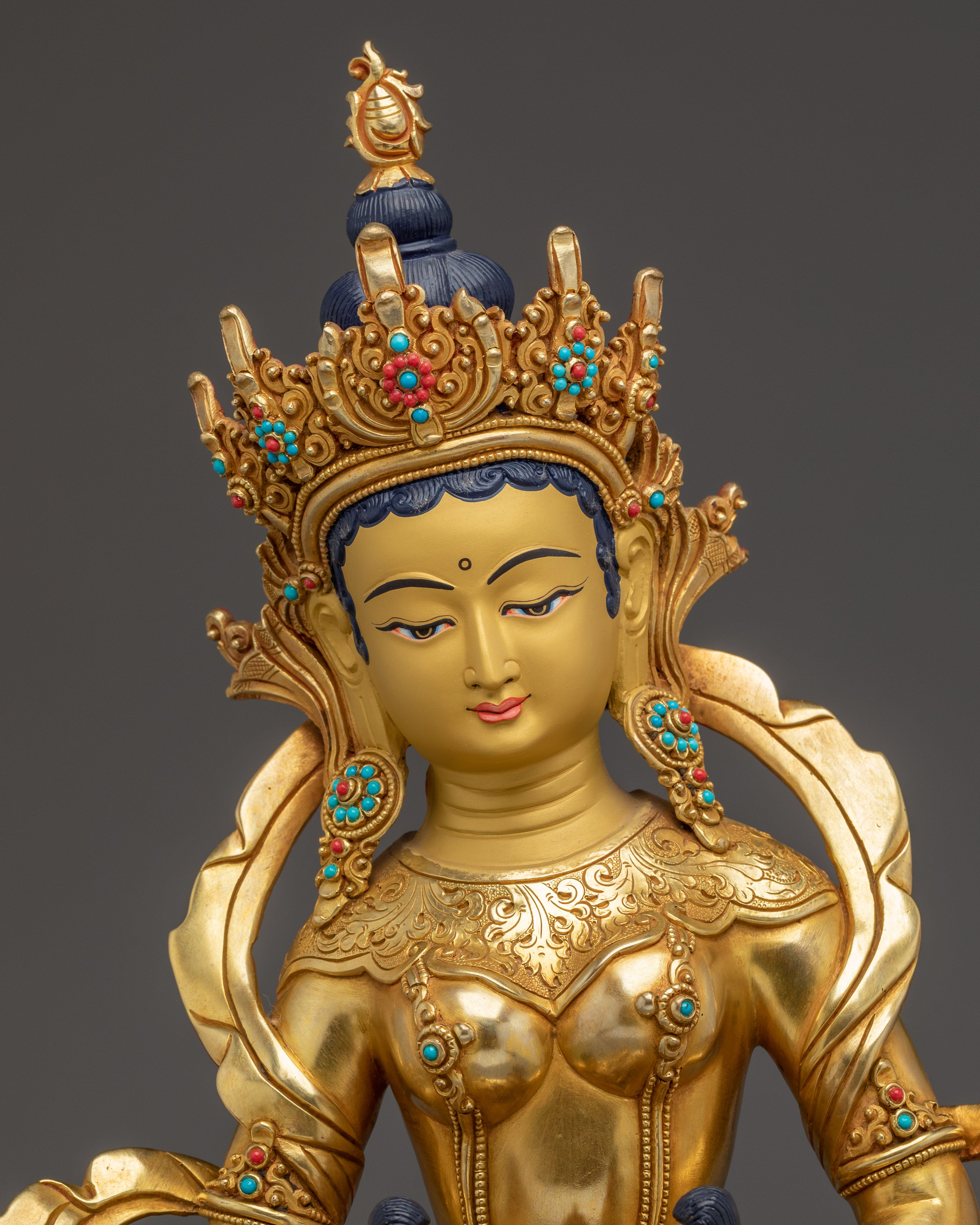 Bodhisattva Statue: Path to Enlightenment