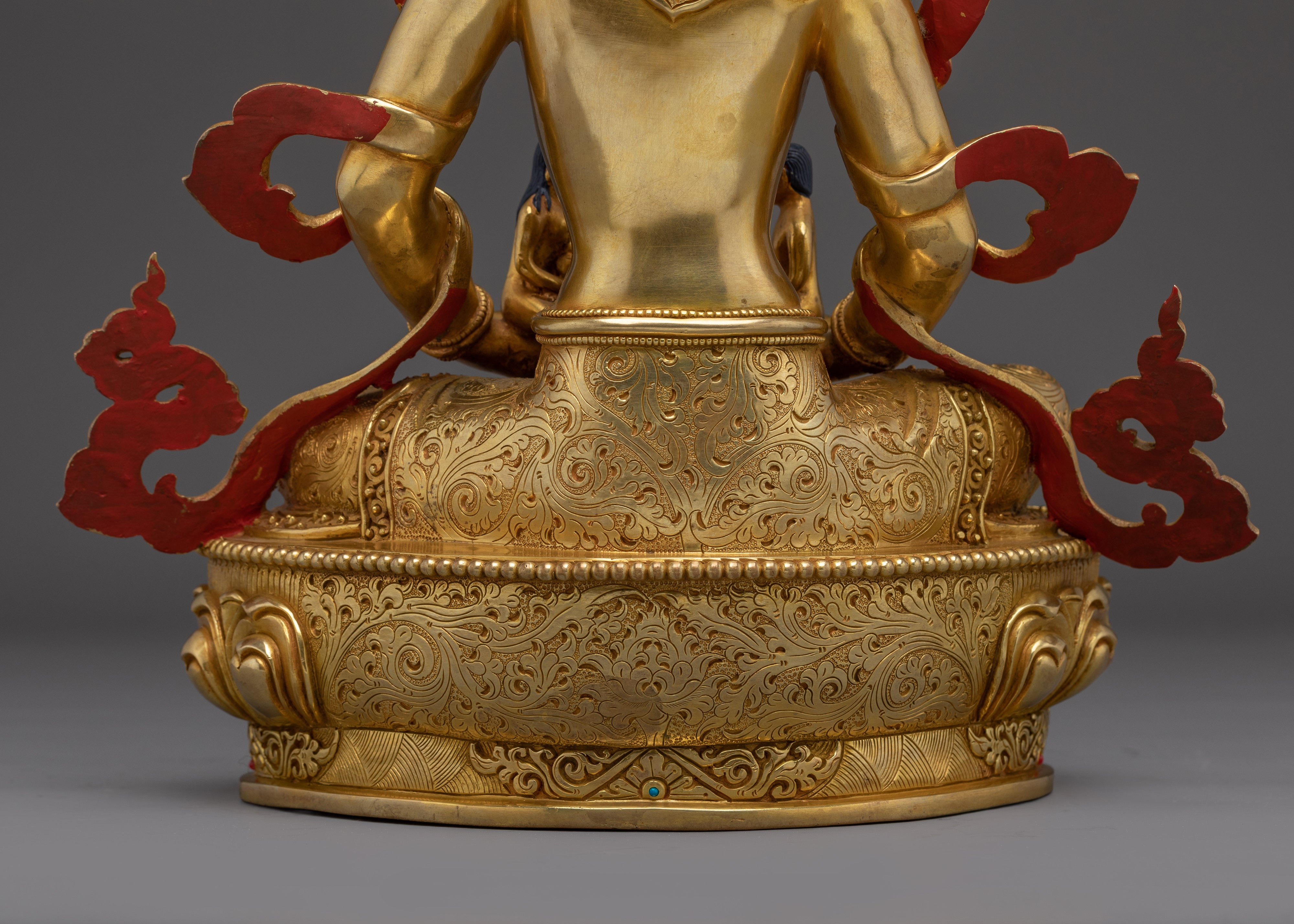 Bodhisattva Statue: Path to Enlightenment