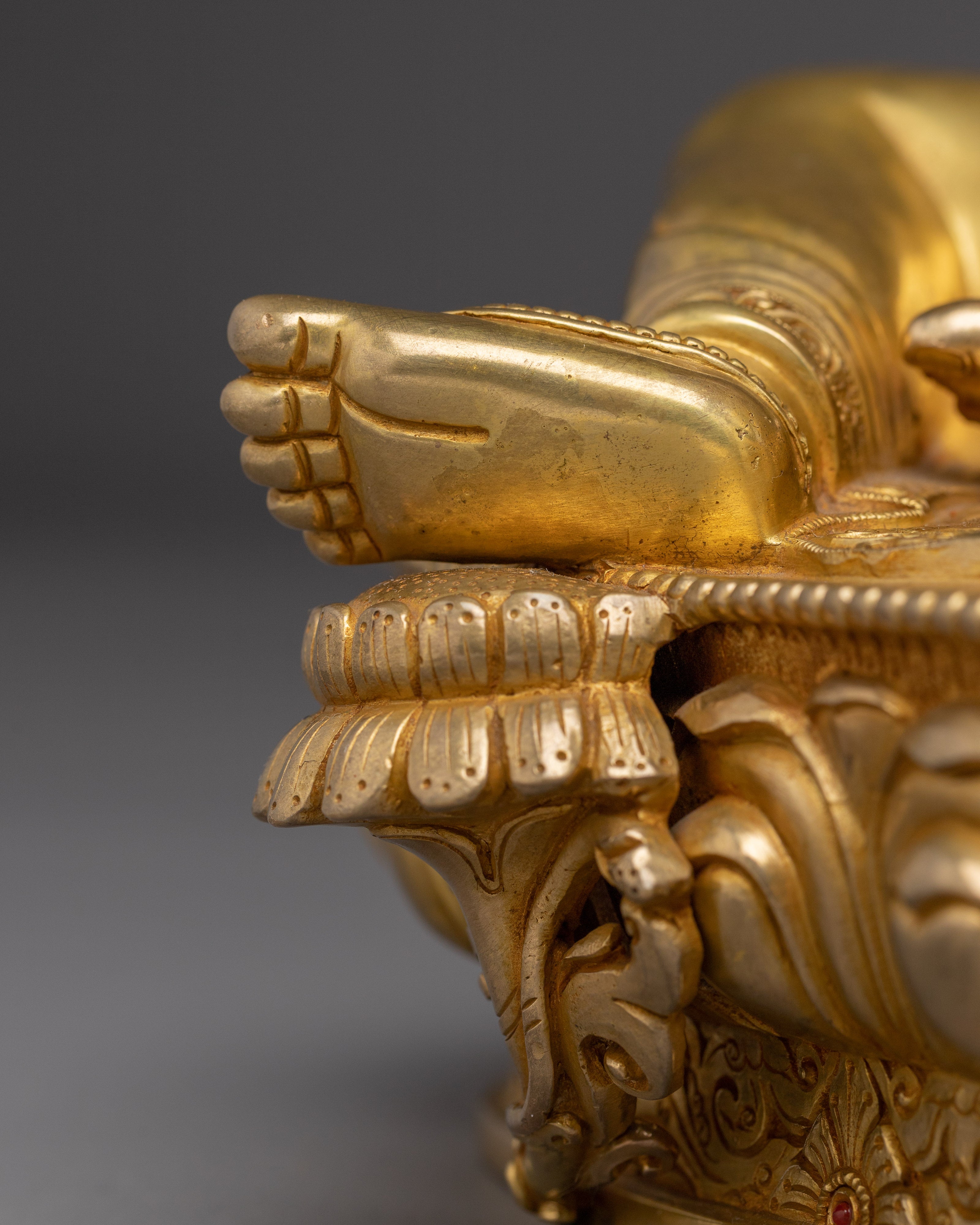 Red Manohara Vasudhara Statue | Perfect for Meditation