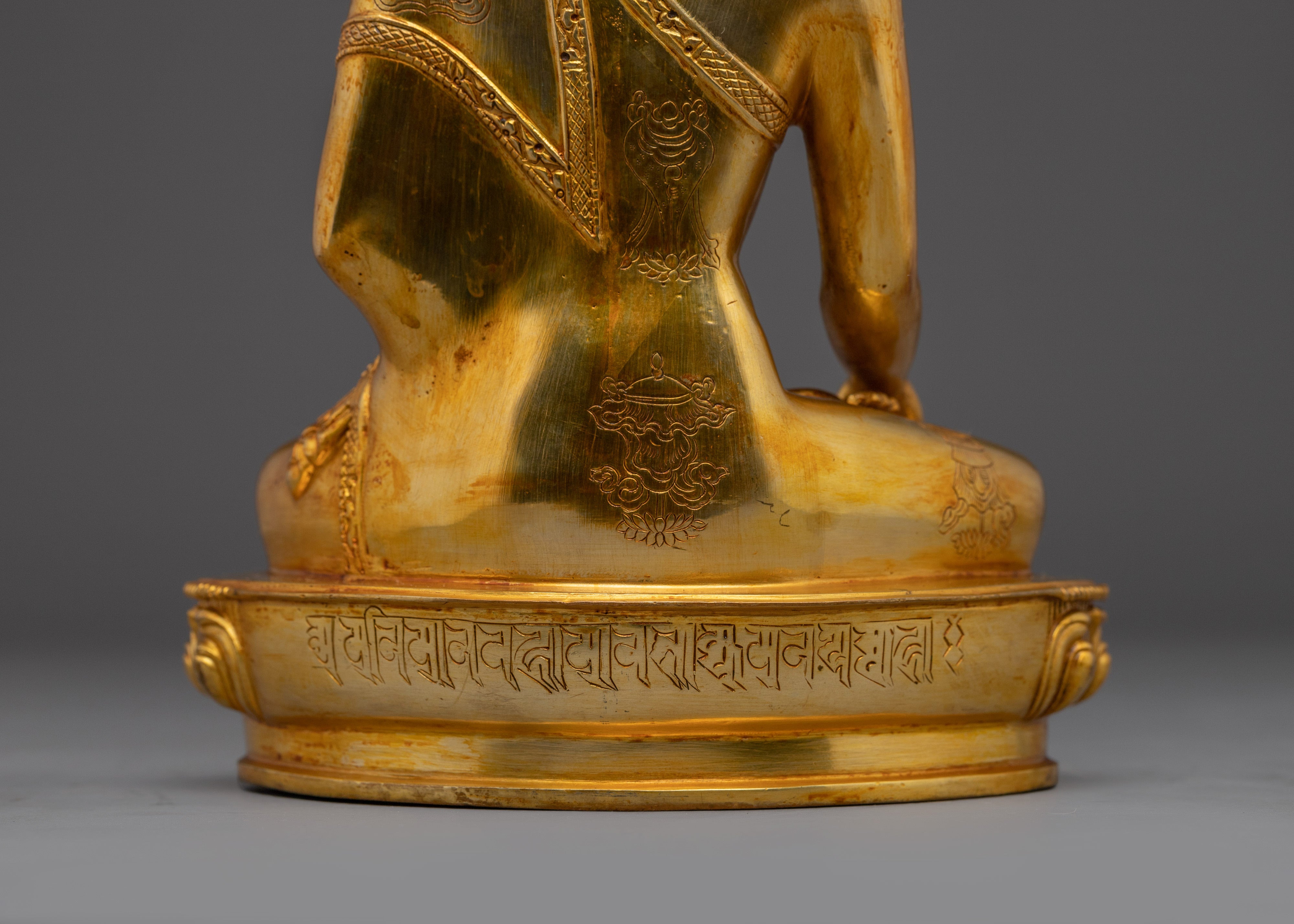 Shakyamuni Buddha statue in 24K Gold-Gilded | Buddhist Art for Altar