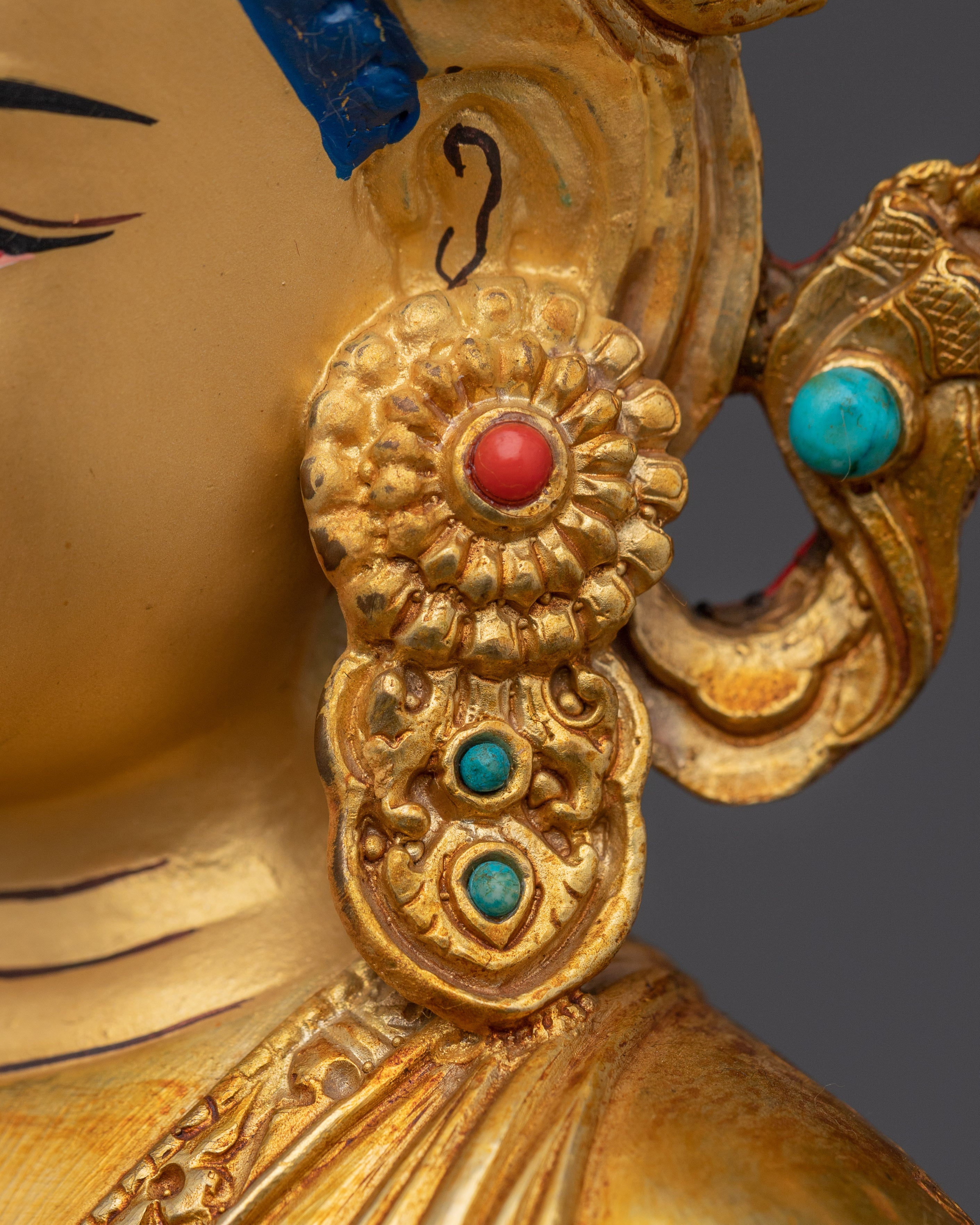 Shakyamuni Buddha Statue with Throne