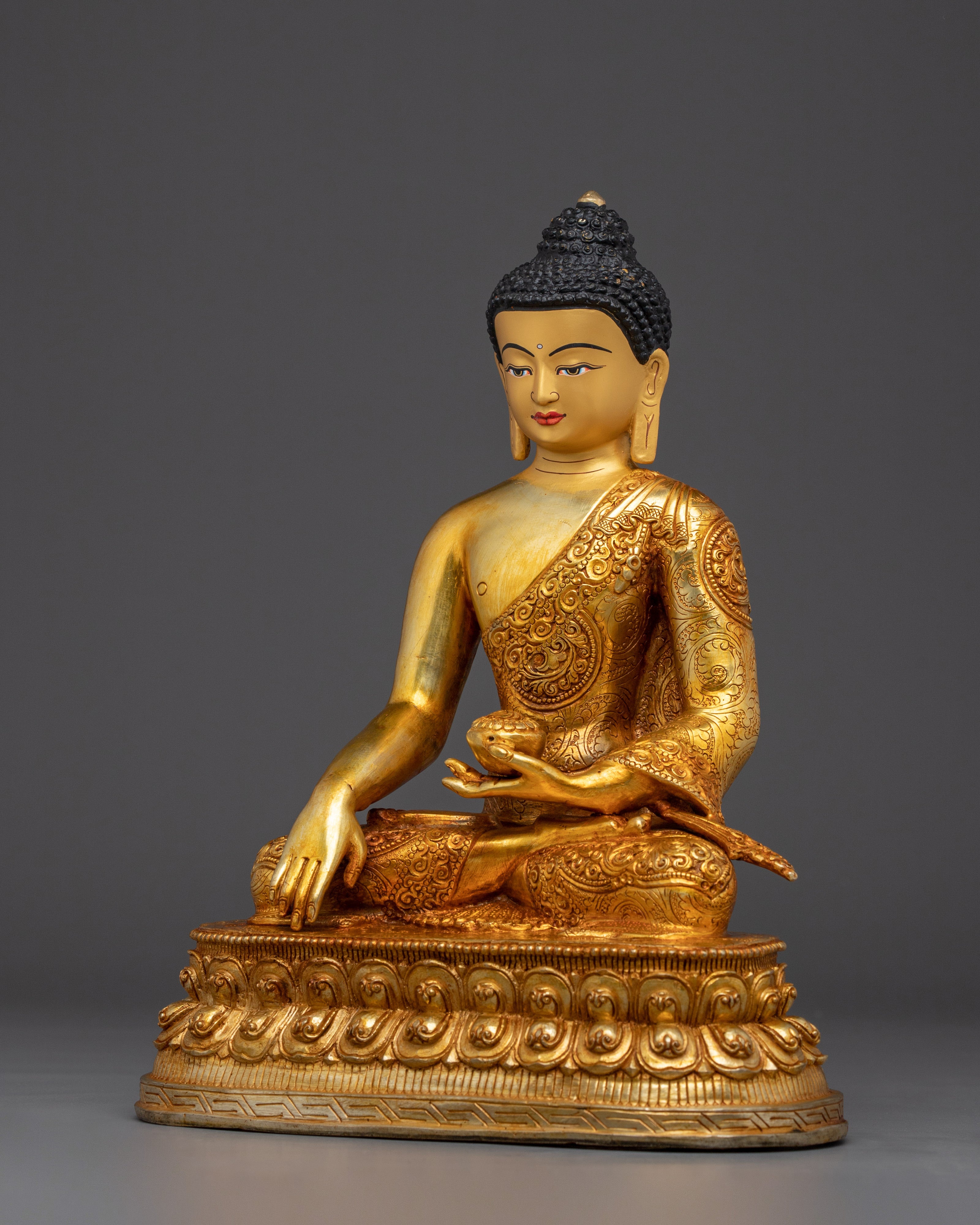 Shakyamuni buddha Statue: The Historical Buddha