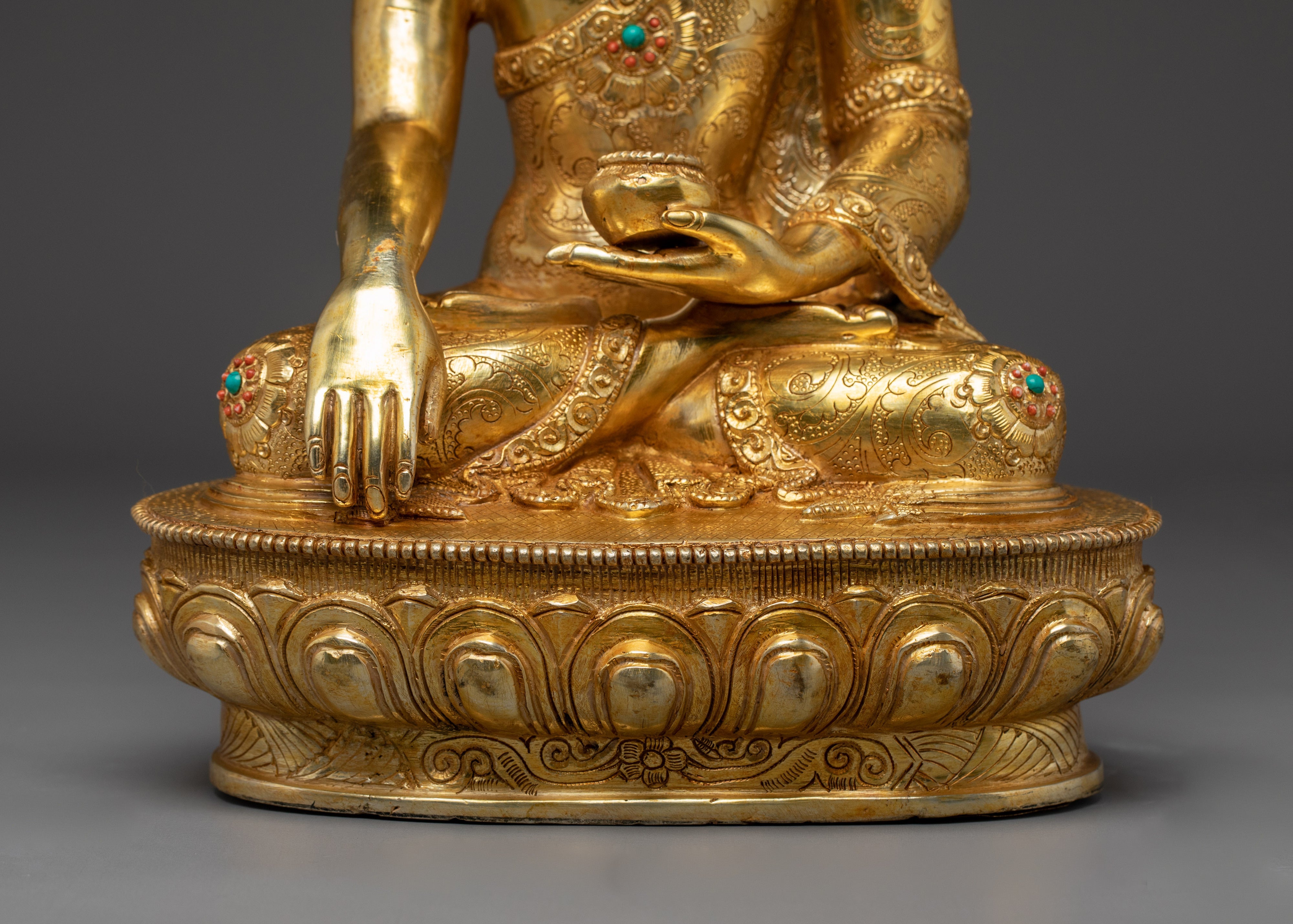 Shakyamuni Buddha Statue | The Enlightened Dharma Teacher