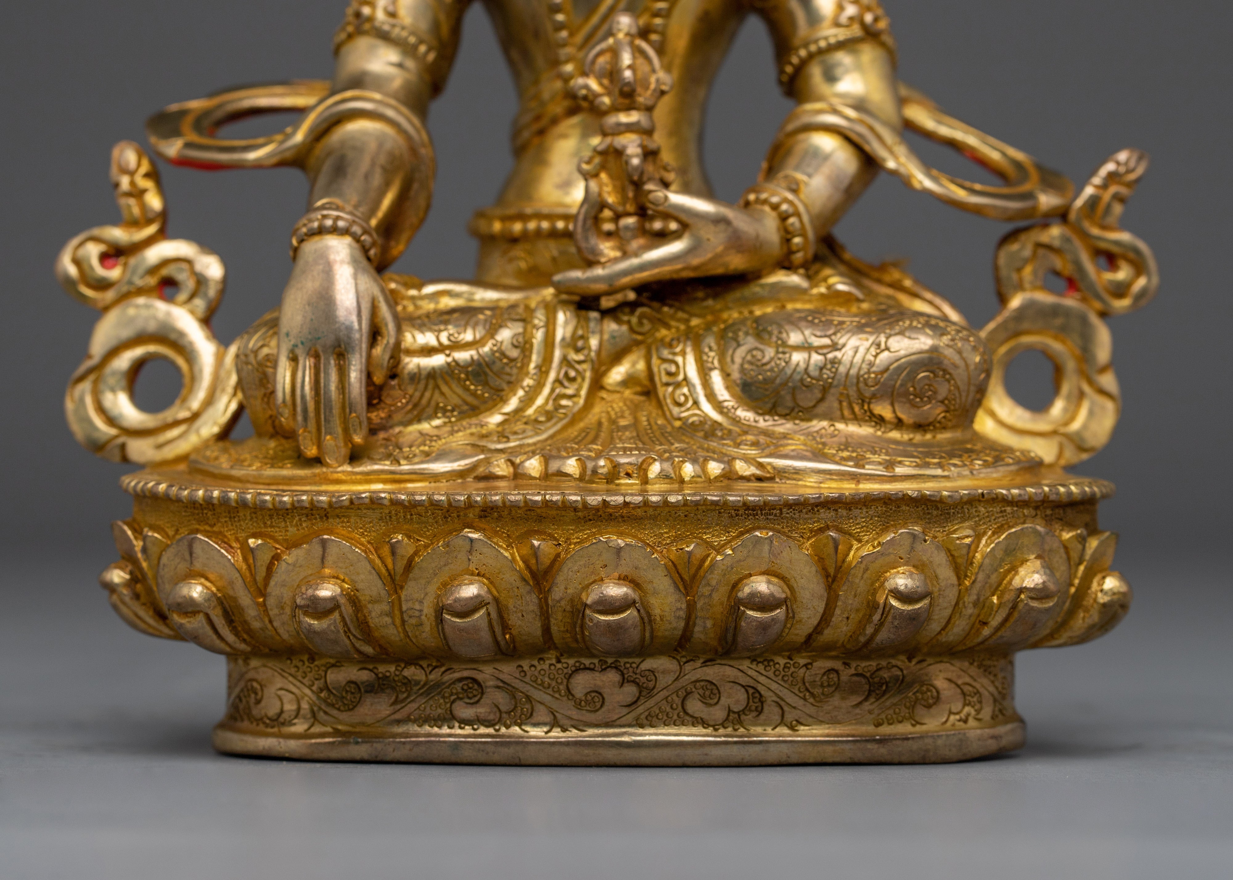 Himalayan Mitrugpa Statue | The Immovable Buddha