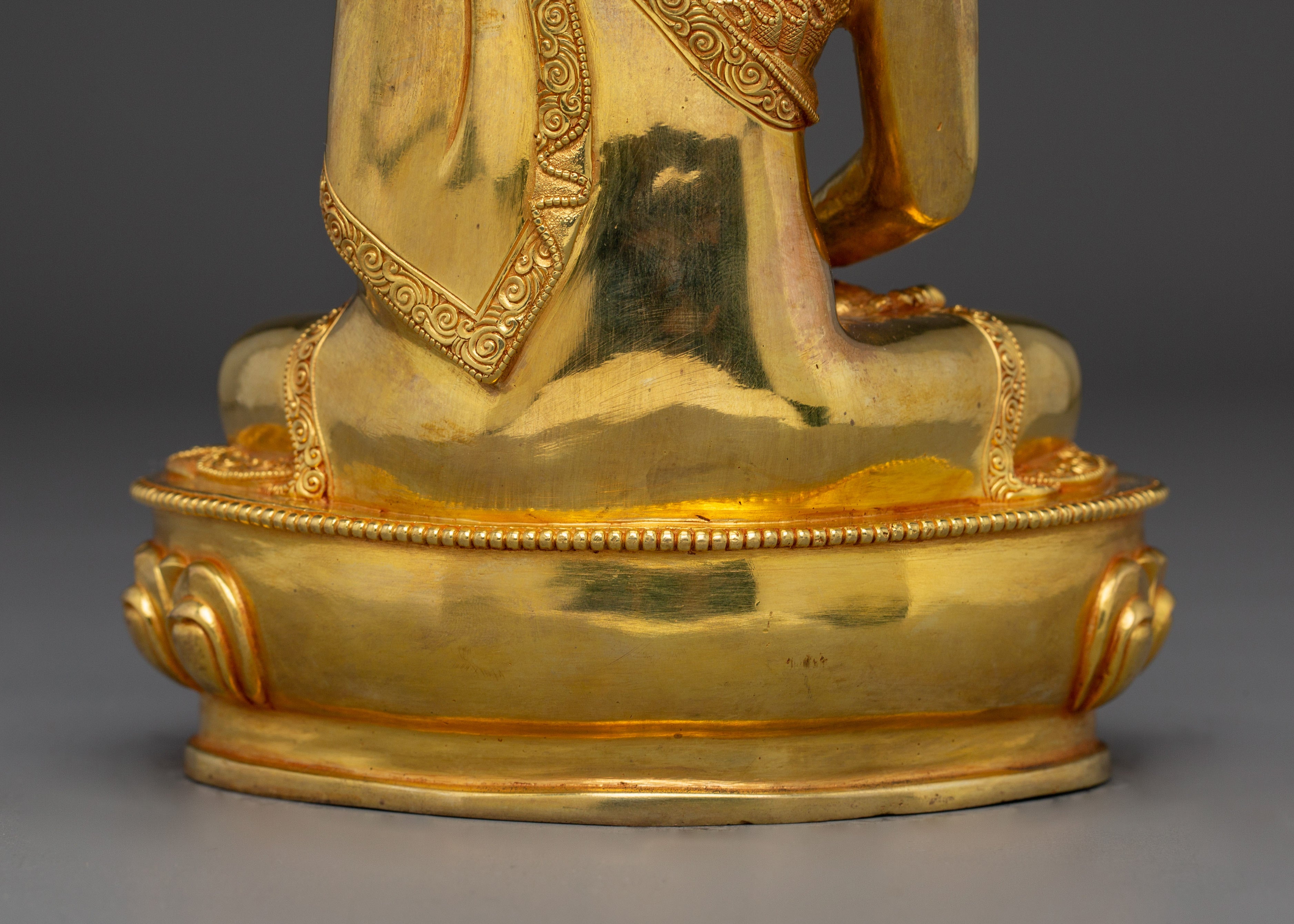 Amitabha Buddha Statue: The Buddha of Pure Land