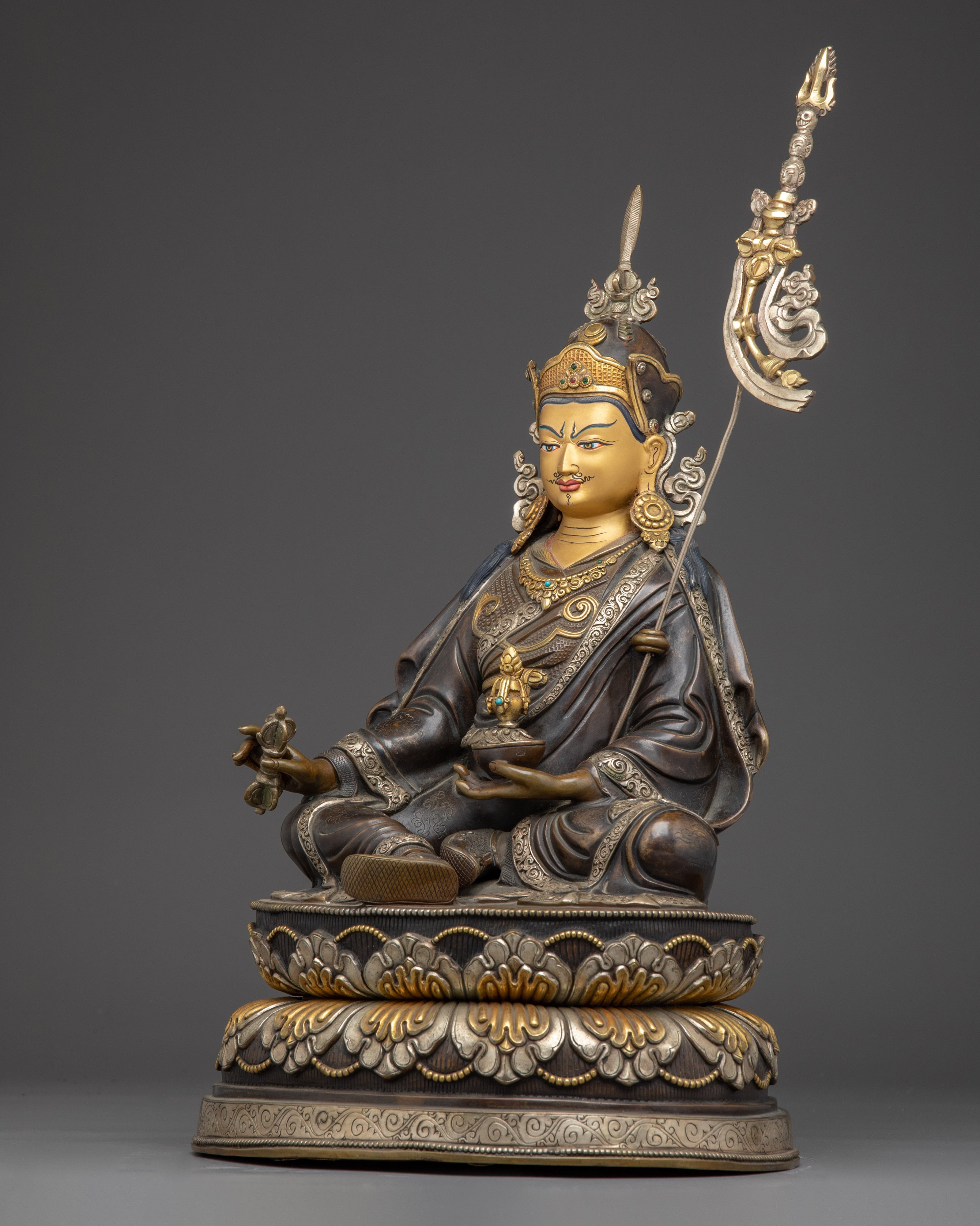 Guru Rinpoche Statue in Oxidized Copper | Silver-Plated Padmasambhava Deity