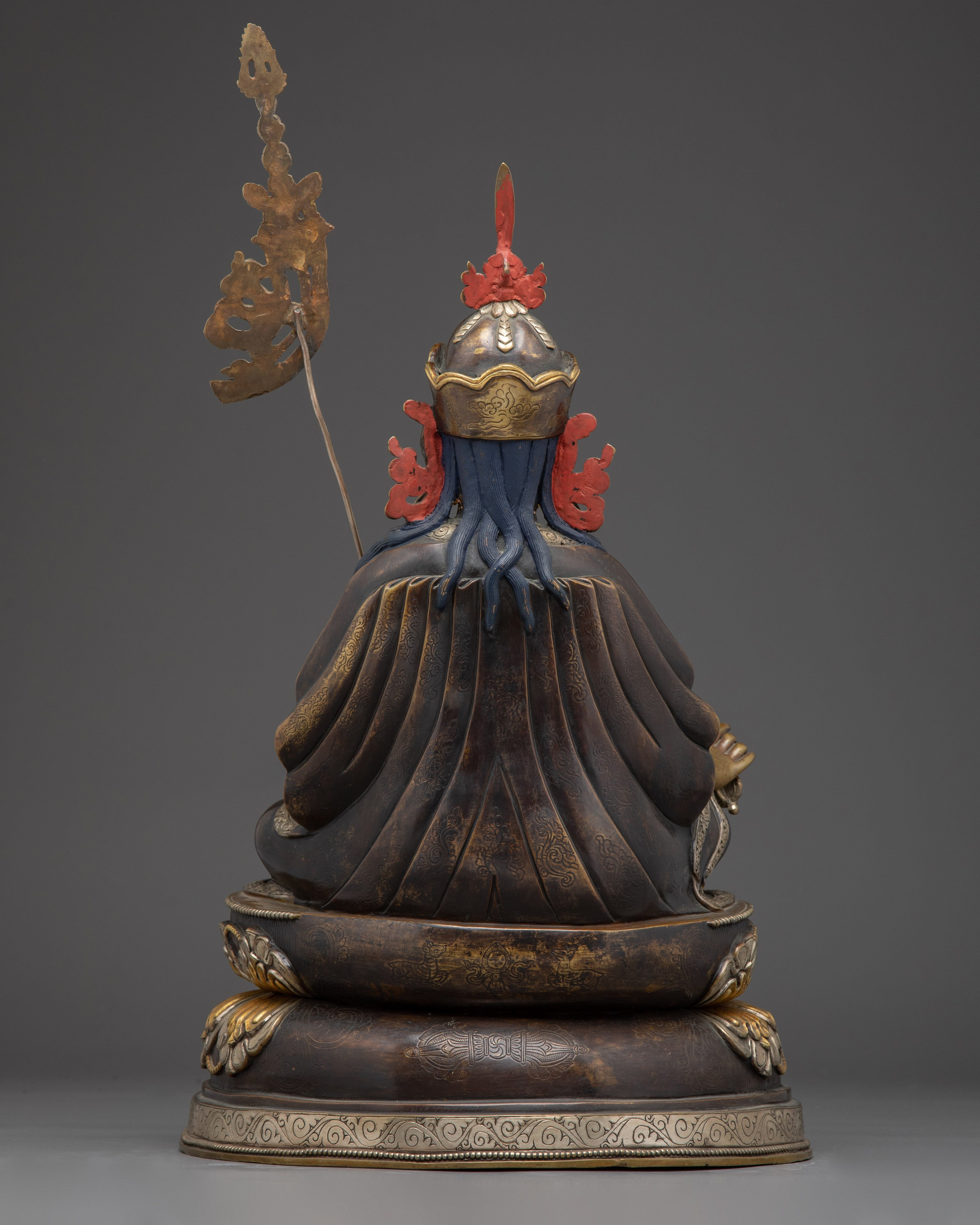 Guru Rinpoche Statue in Oxidized Copper | Silver-Plated Padmasambhava Deity