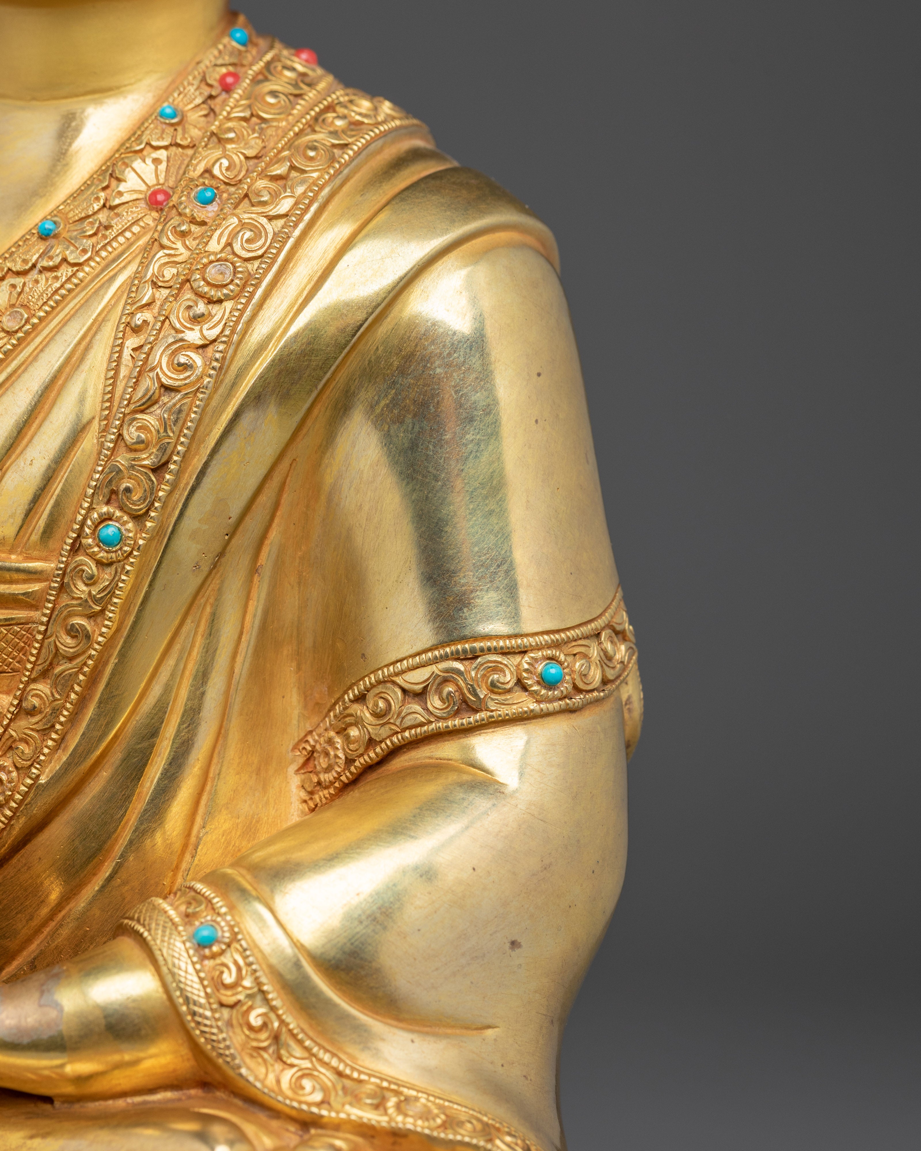 Karmapa Statue: Head of Karma Kagyu Lineage