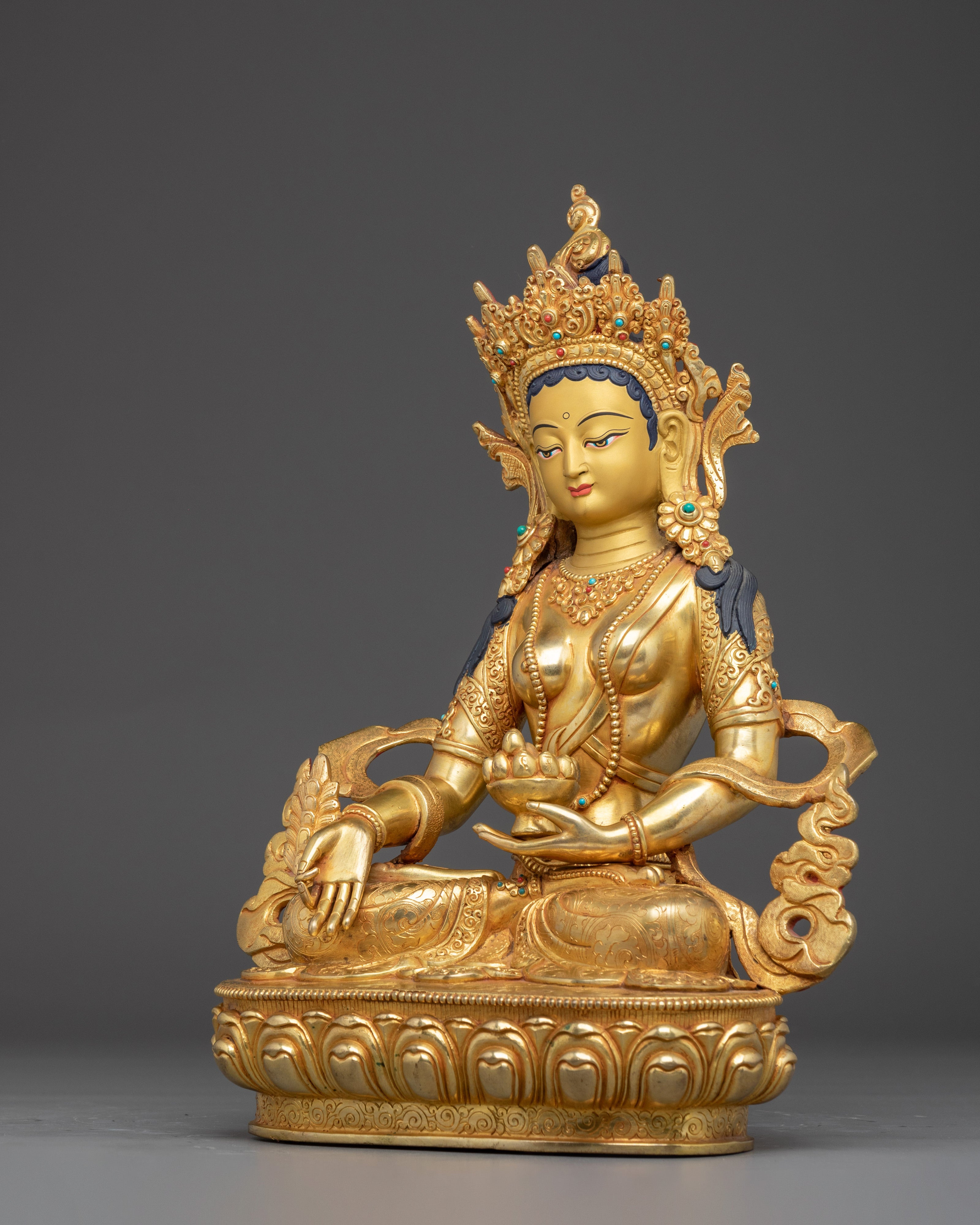 Kshitigarbha Statue: Buddhist Bodhisattva