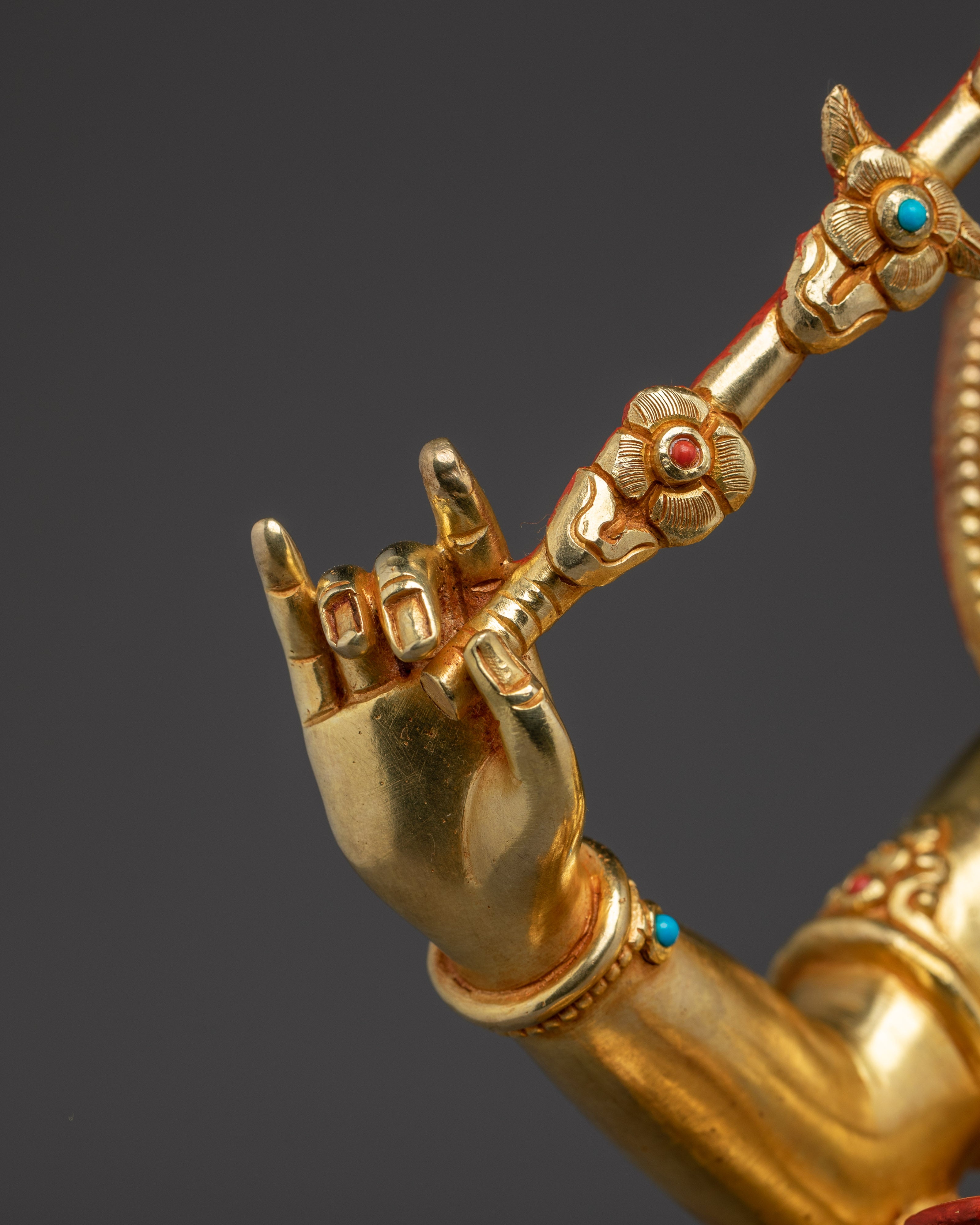 Vajrayana Seated Kurukulla Statue | Goddess of Attraction