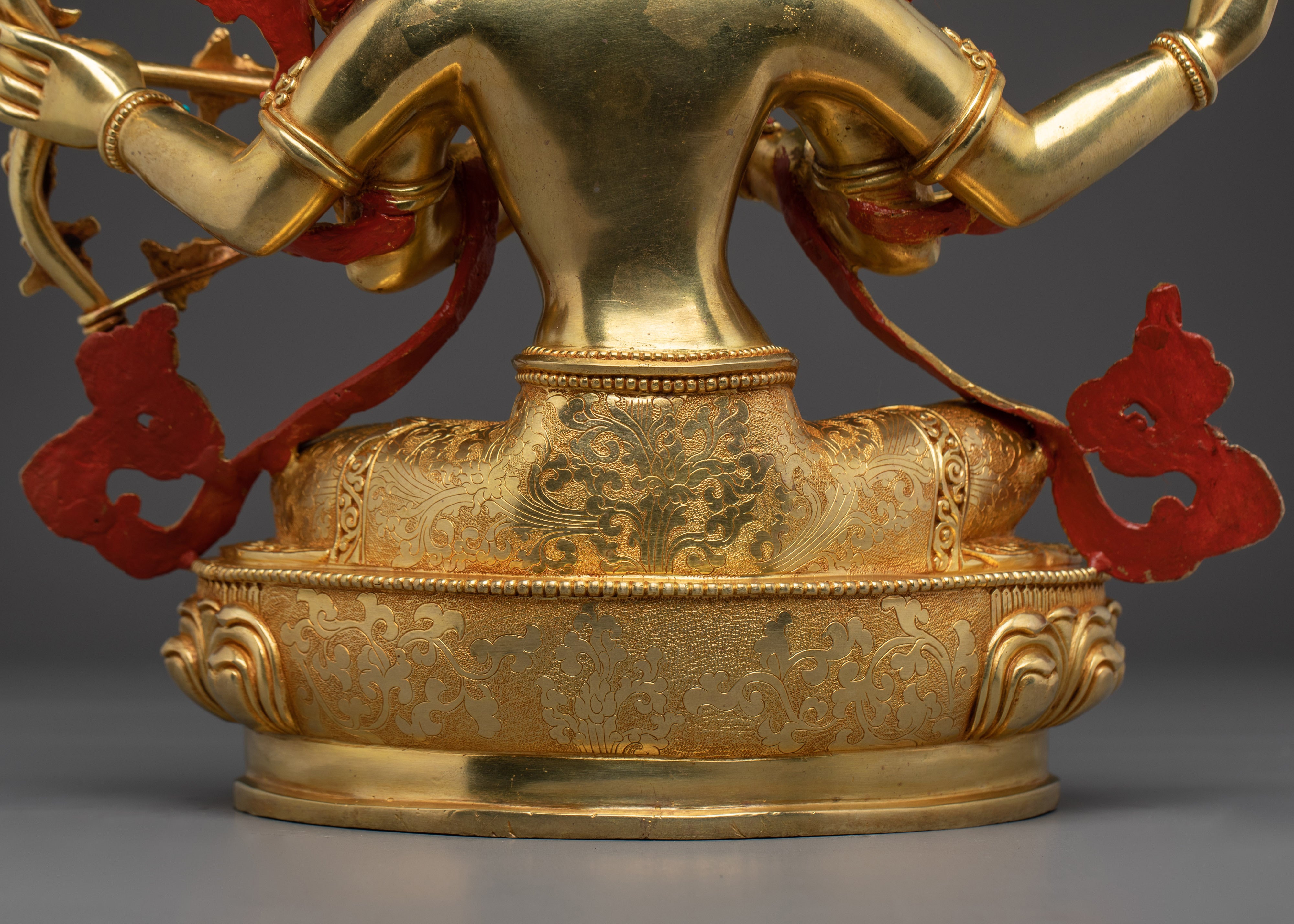 Vajrayana Seated Kurukulla Statue | Goddess of Attraction