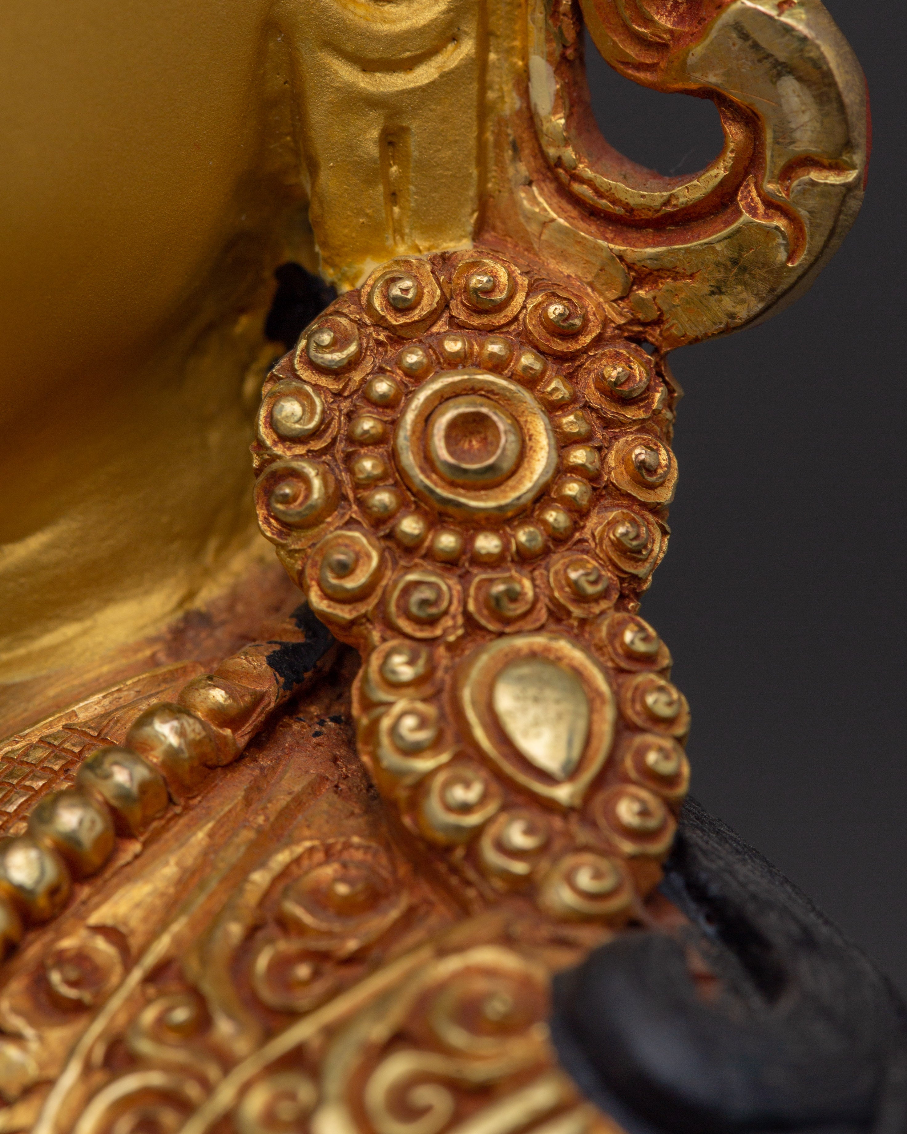 Guru Rinpoche Statue: Tibetan Vajra Master