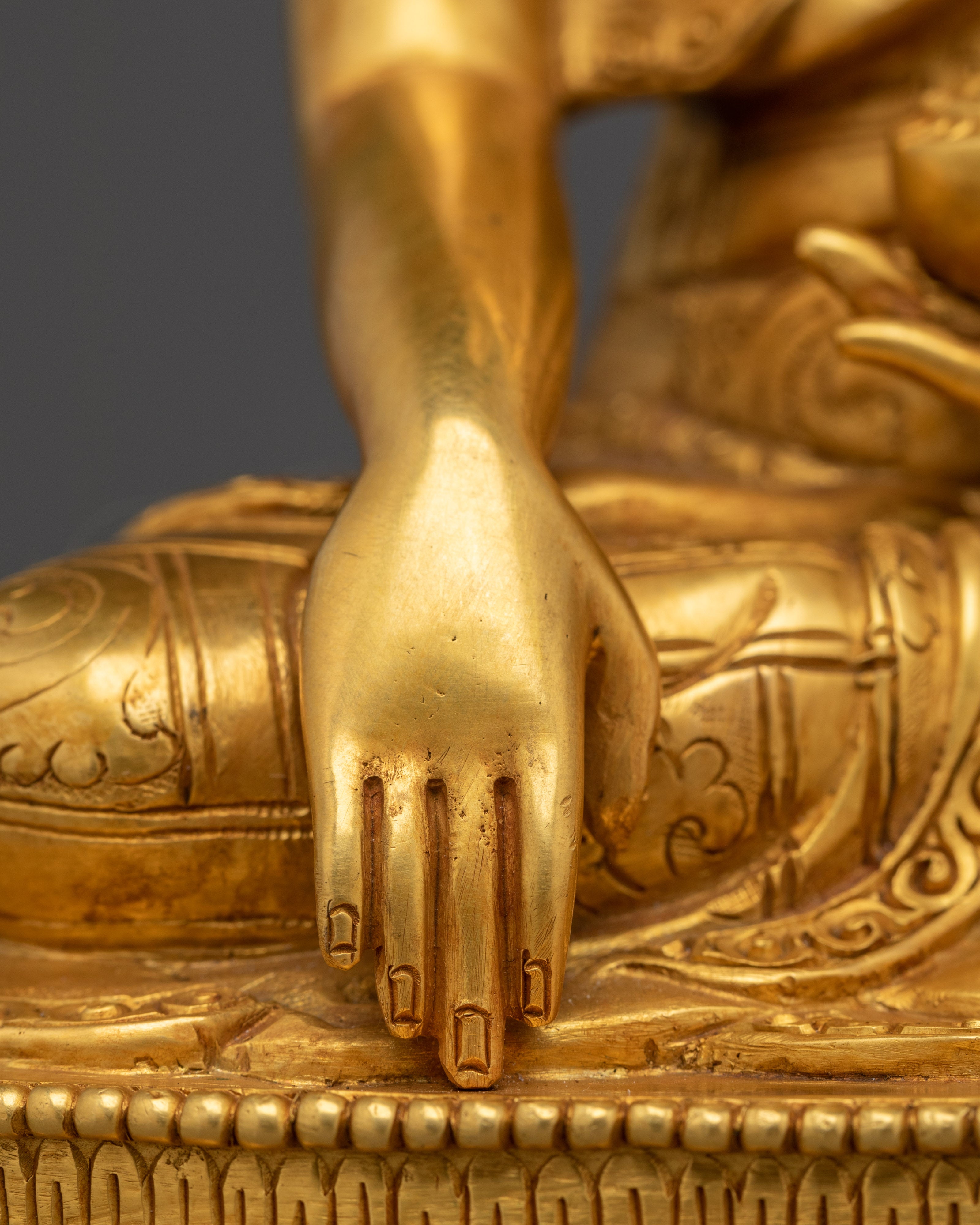 Shakyamuni Buddha in 24K Gold-Gilded Copper | Meditation, Spirituality, and Peaceful Decor