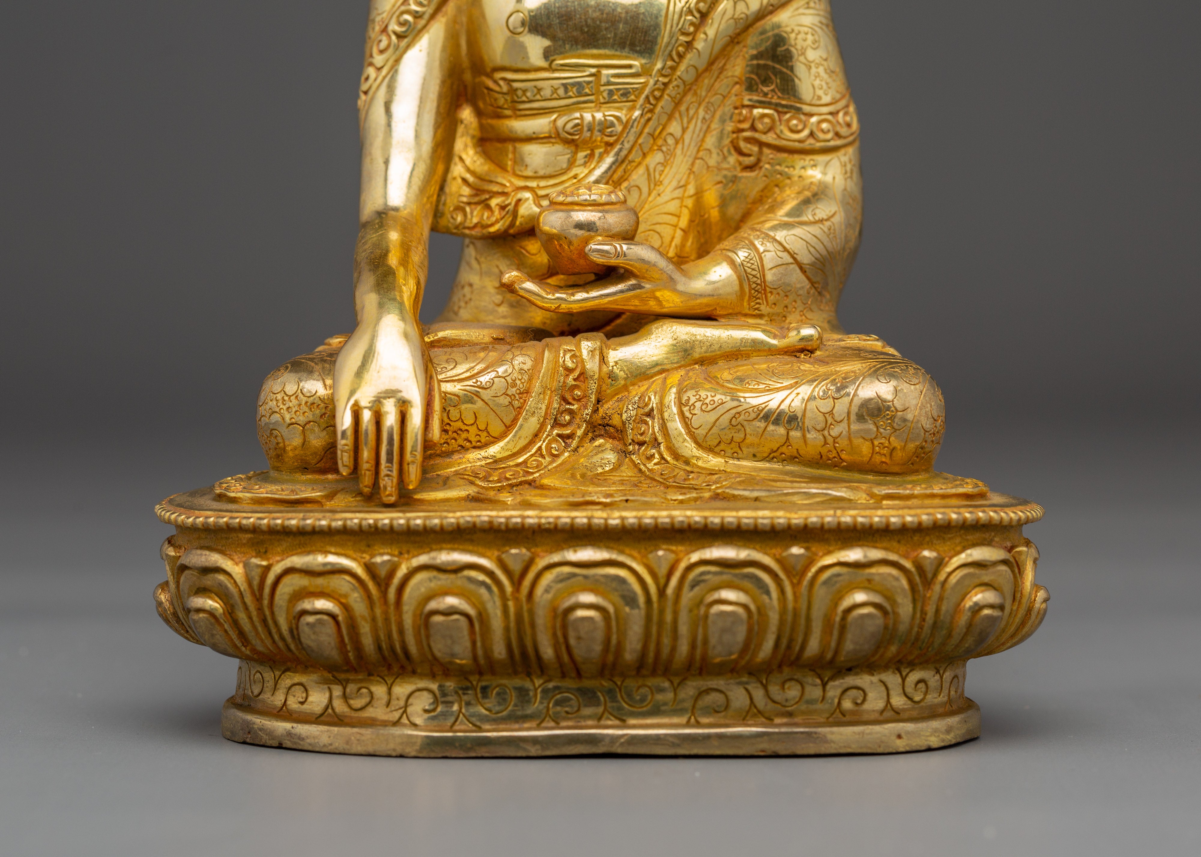 Peace Meditation Idol Shakyamuni Buddha Art | Himalayan Wisdom Statue